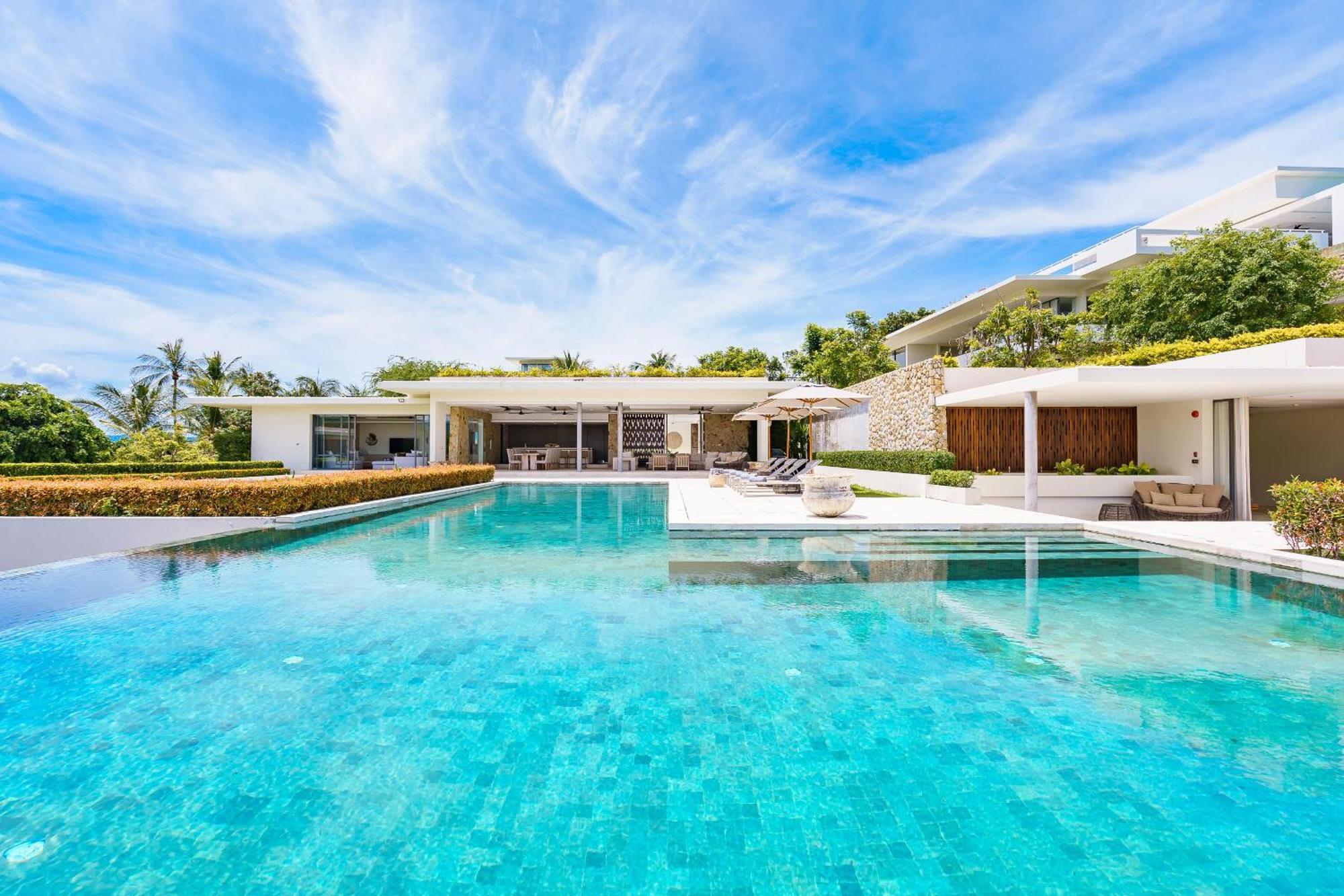 Samujana Villa *