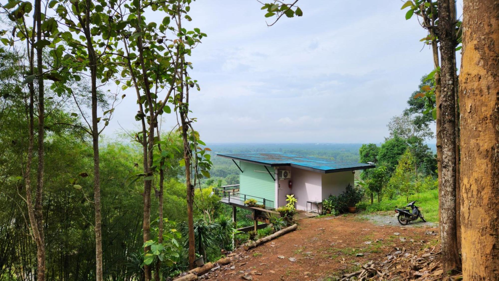 Resort Baan Khao Noi *