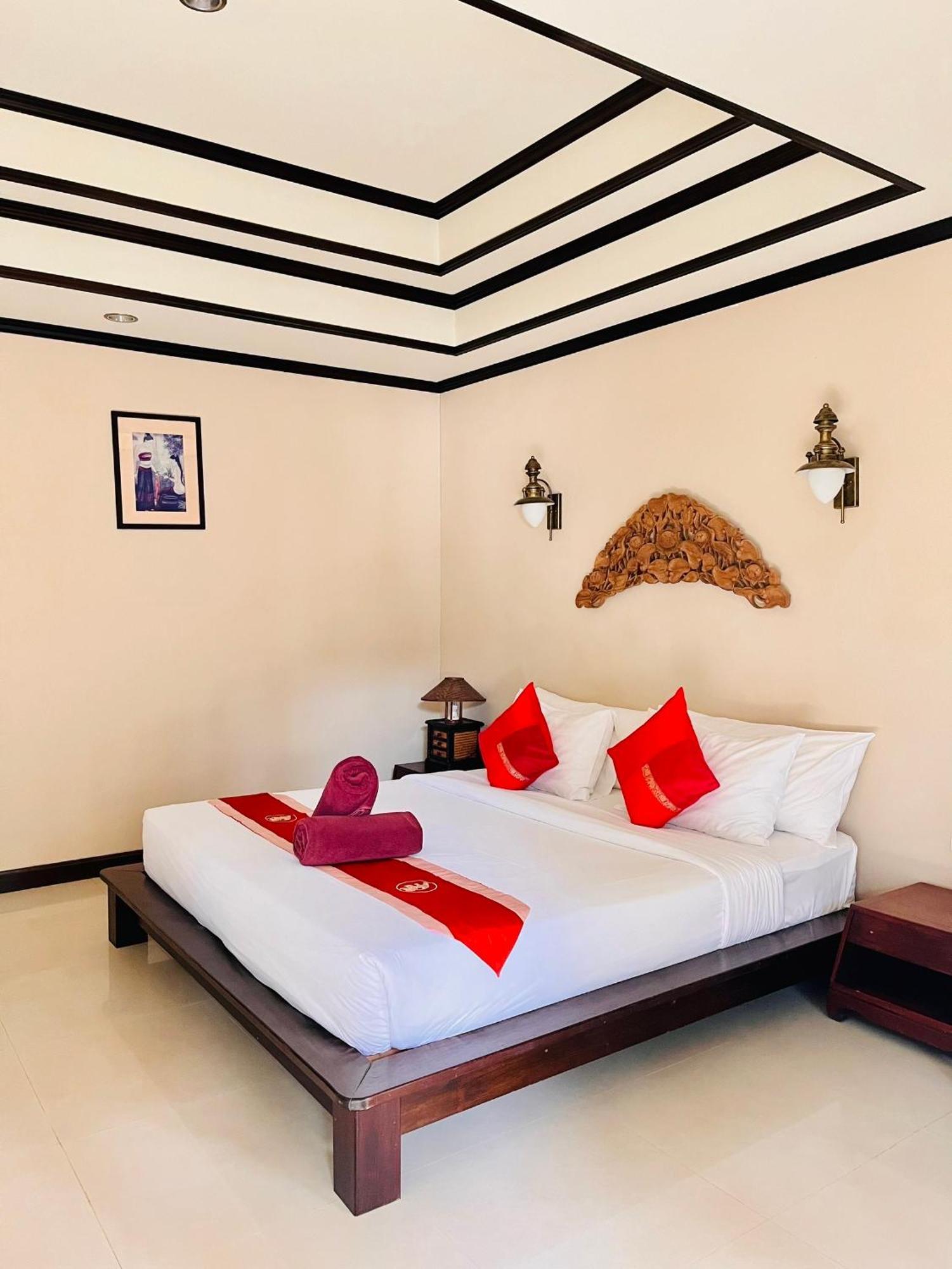Resort Kanok Buri Lipa Noi