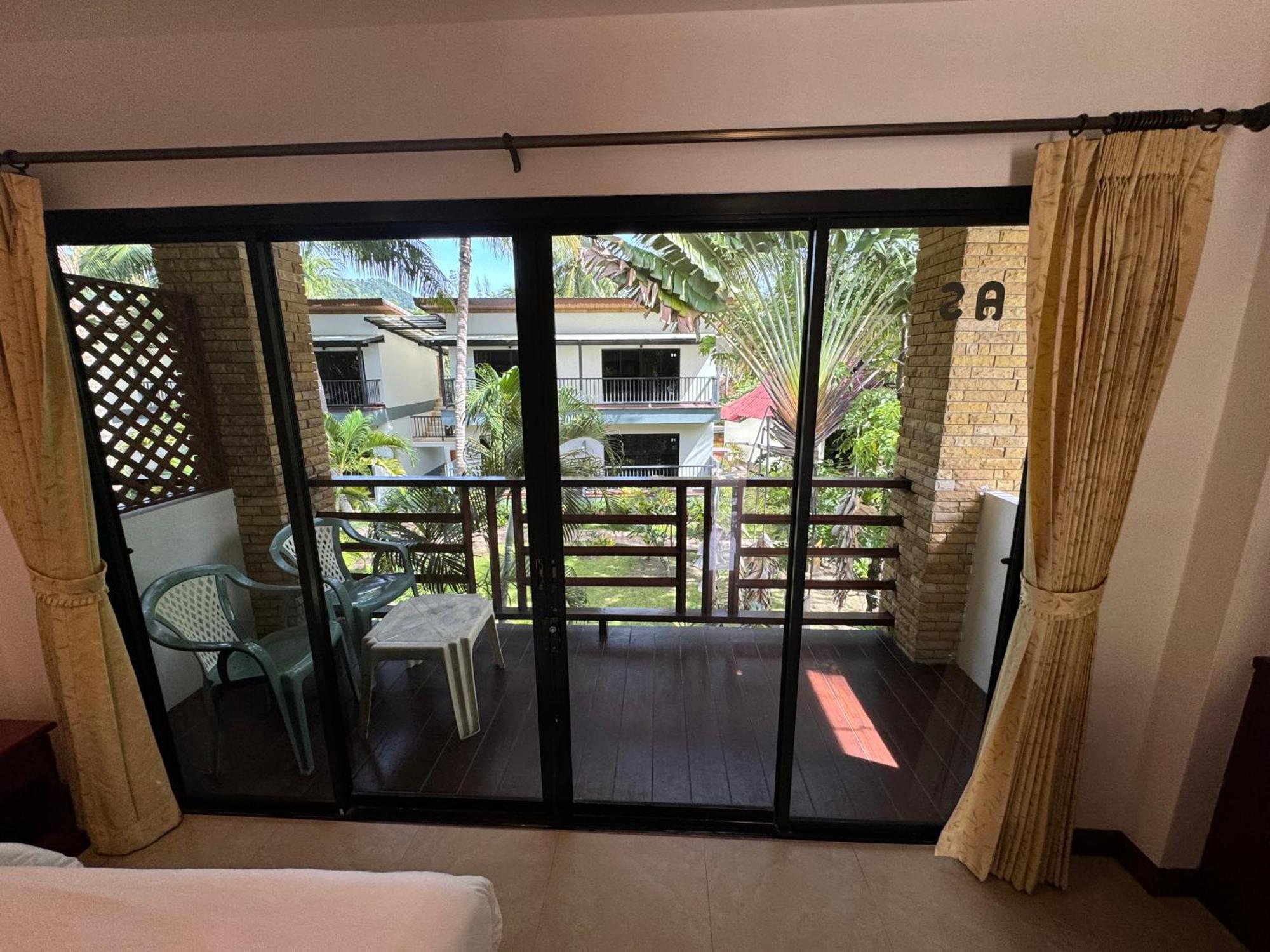 Resort Noble House 3*