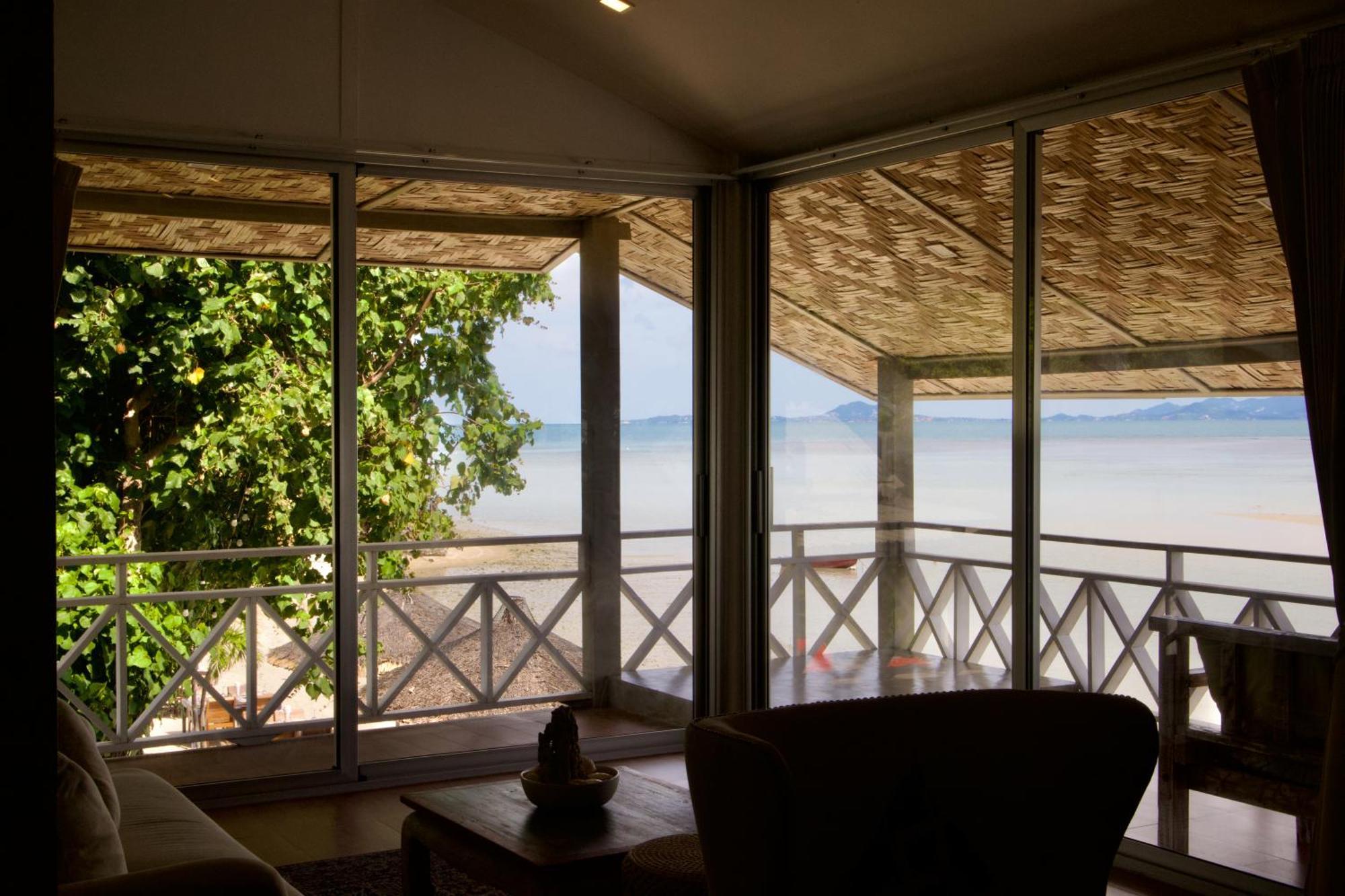 Milky Bay 4*