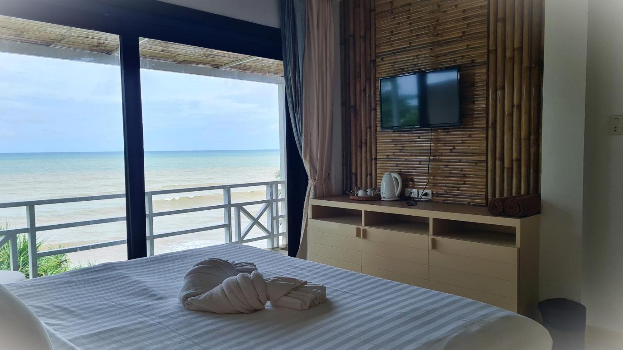Moonlight Bay Koh Lanta