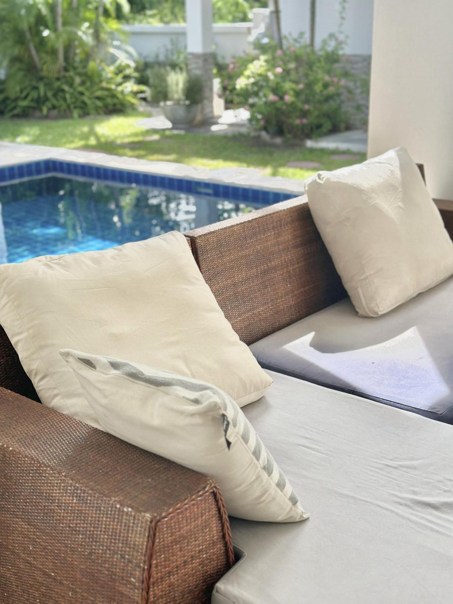 Luxury Private Pool In Villa