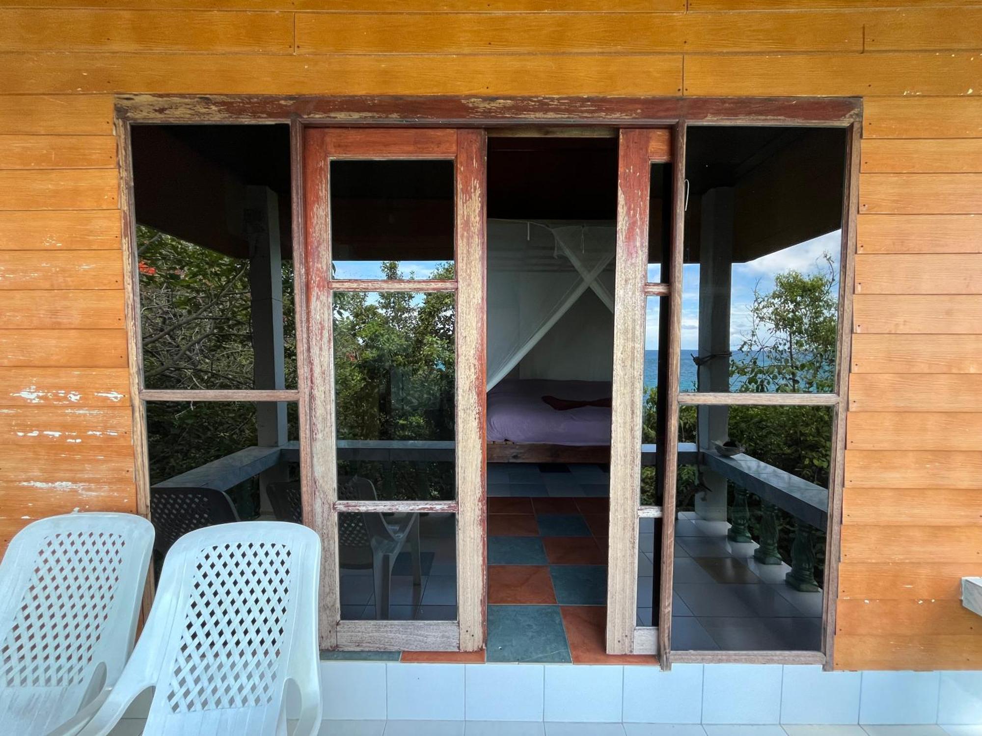 Guest house Tao Thong 1 *