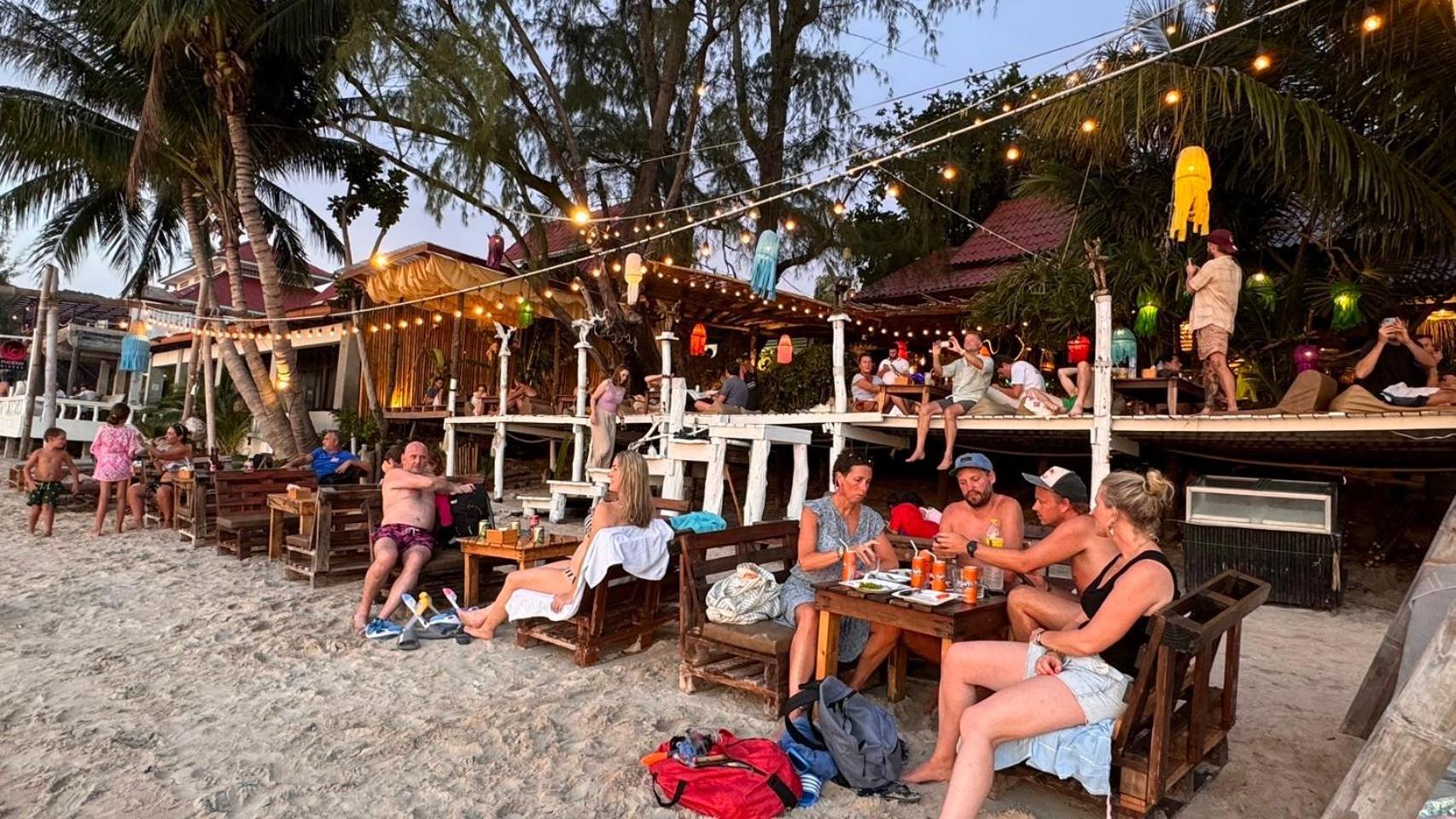 Resort Ac 2