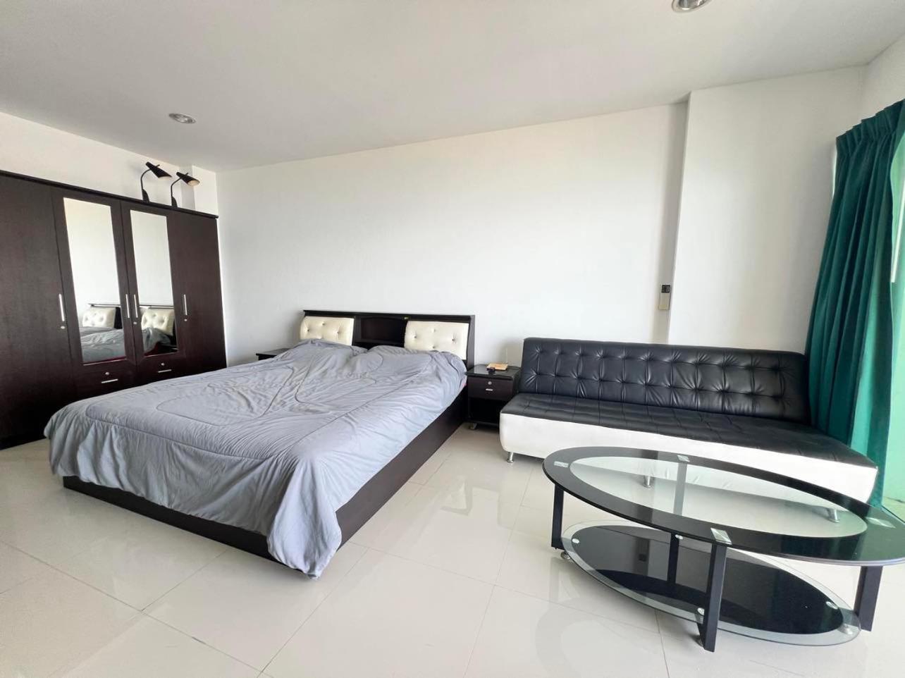 Apartment Viewtalay Beachfront By Nd Pattaya