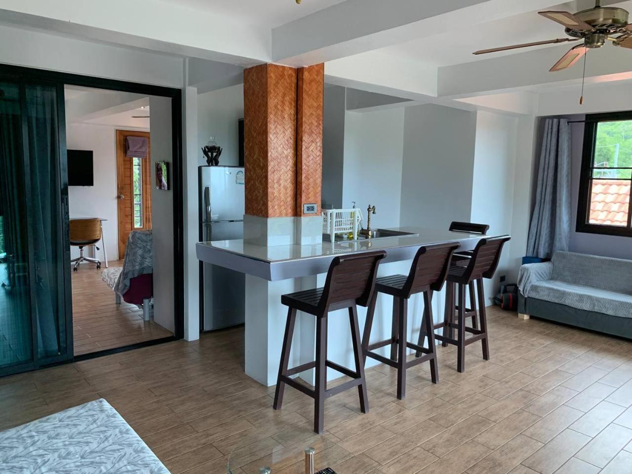 Penthouse Crystal Bay Apartamento