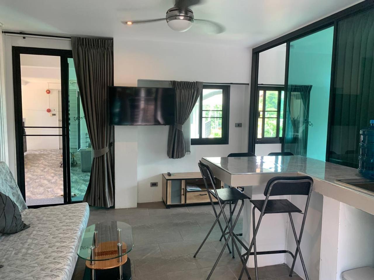 Penthouse Crystal Bay Apartamento