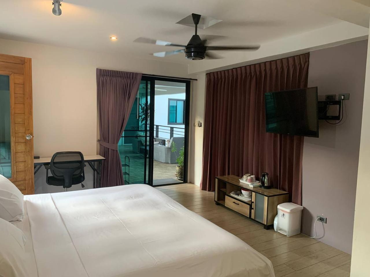 Penthouse Crystal Bay Apartamento *