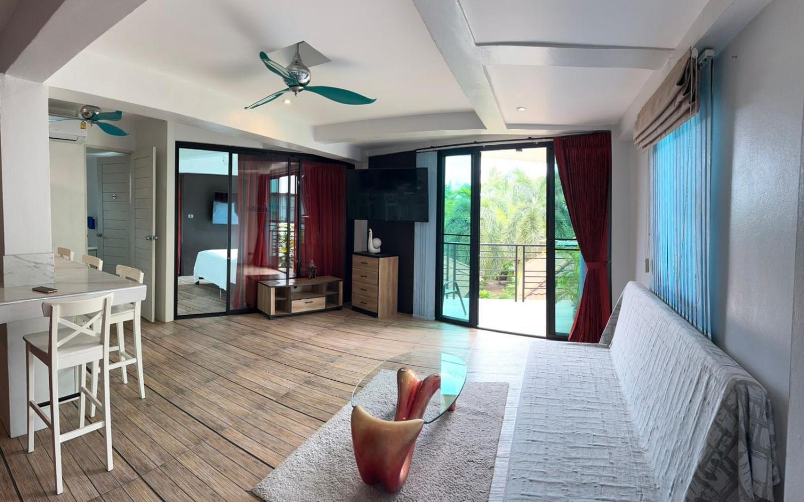 Penthouse Crystal Bay Apartamento