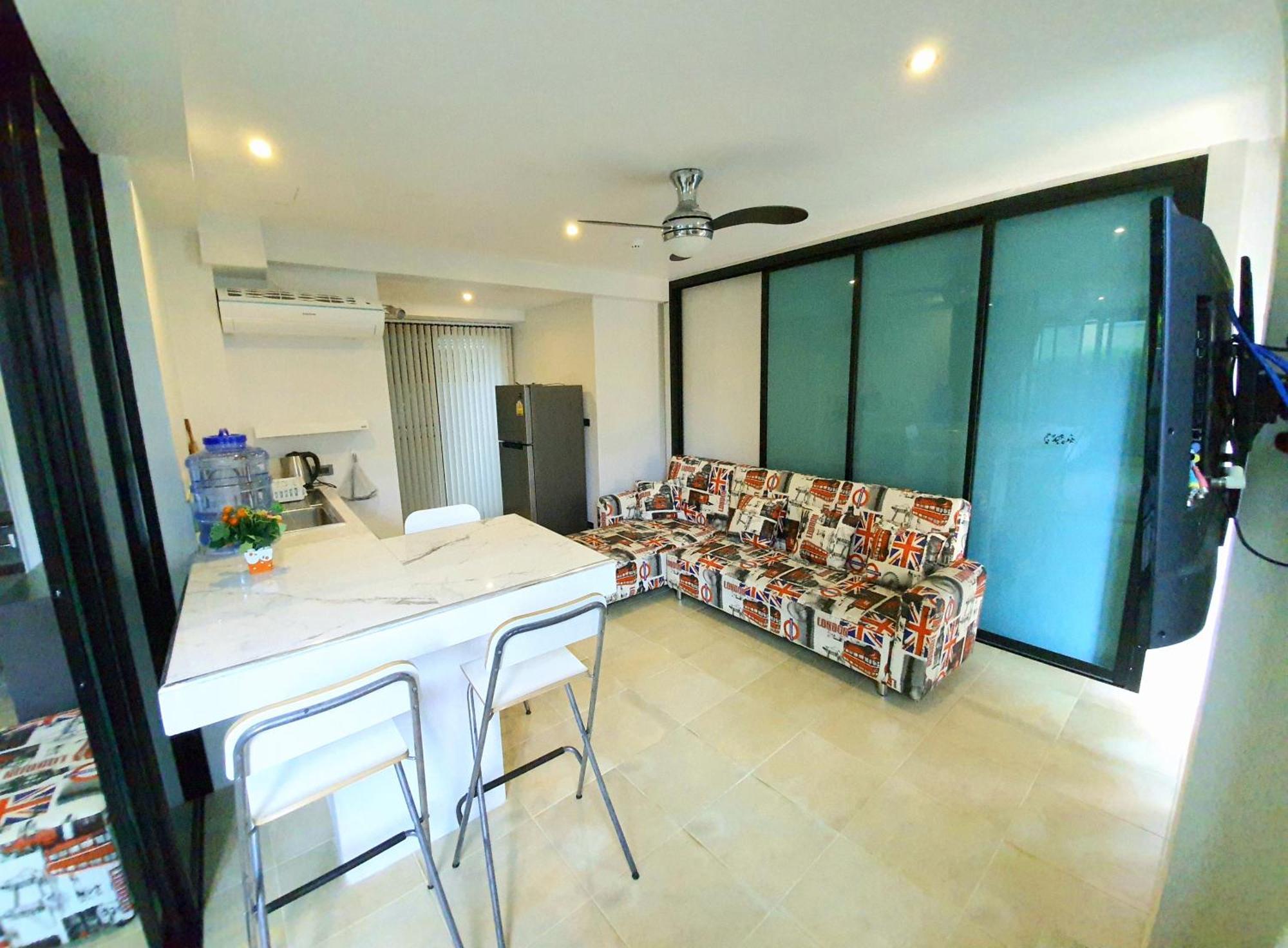 Penthouse Crystal Bay Apartamento
