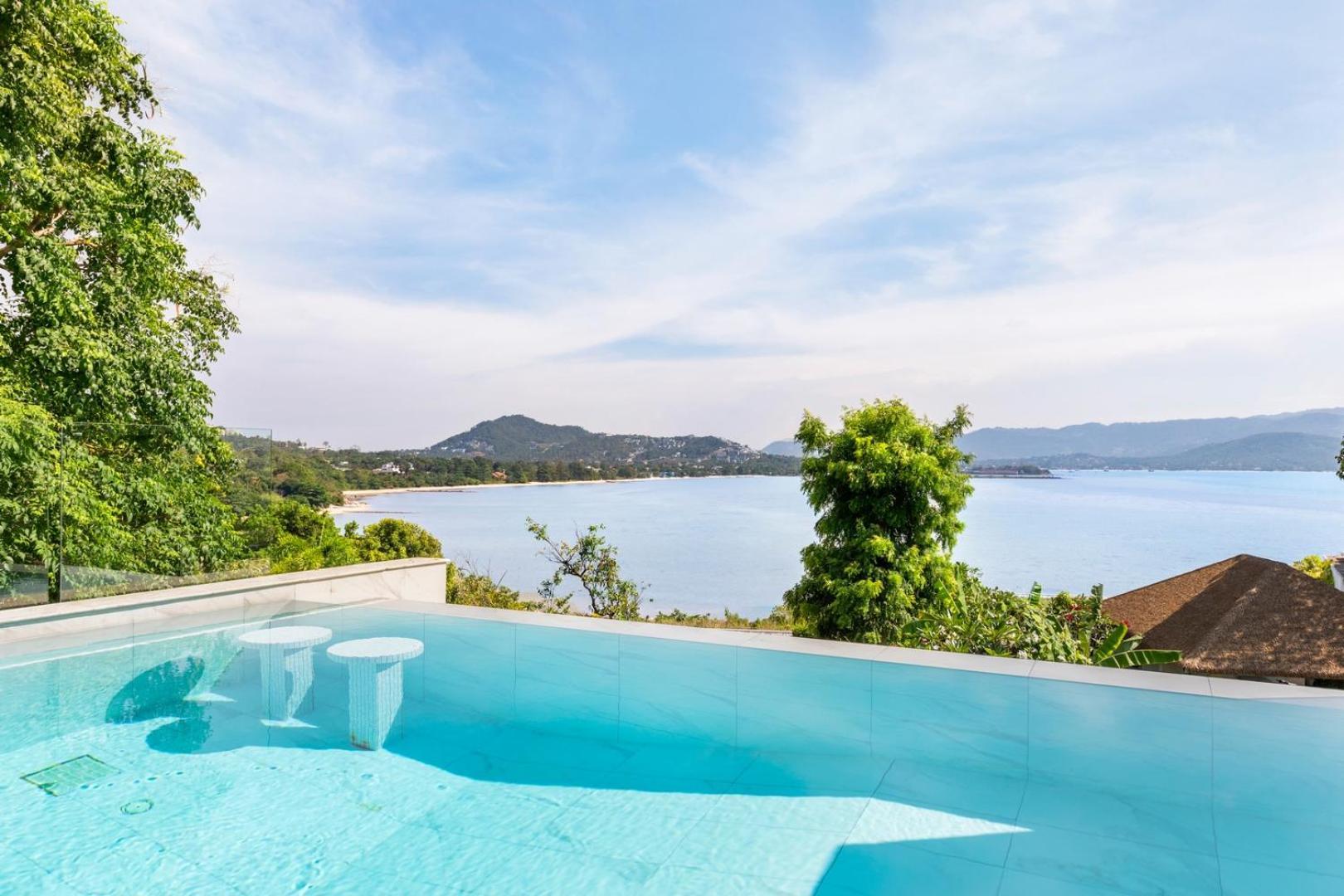 Beachside Vespa: Oceanfront Retreat With Mountain Views * Amphoe Koksamui