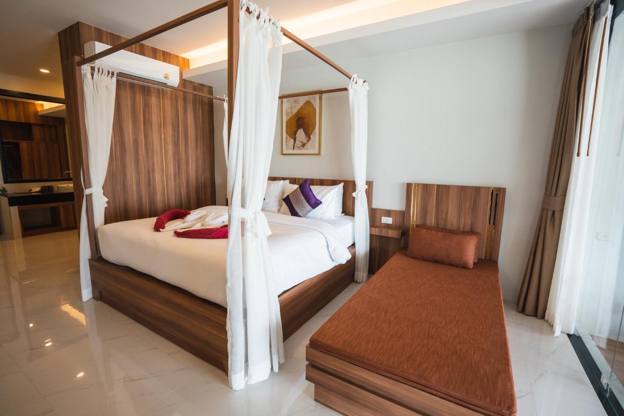 Beachhouse Pool Villa