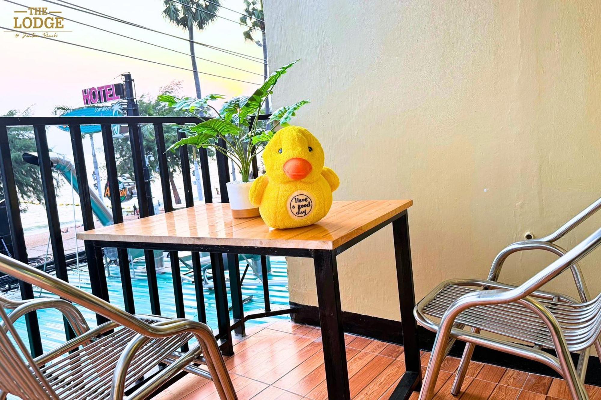 The 7 * Jomtien Beach