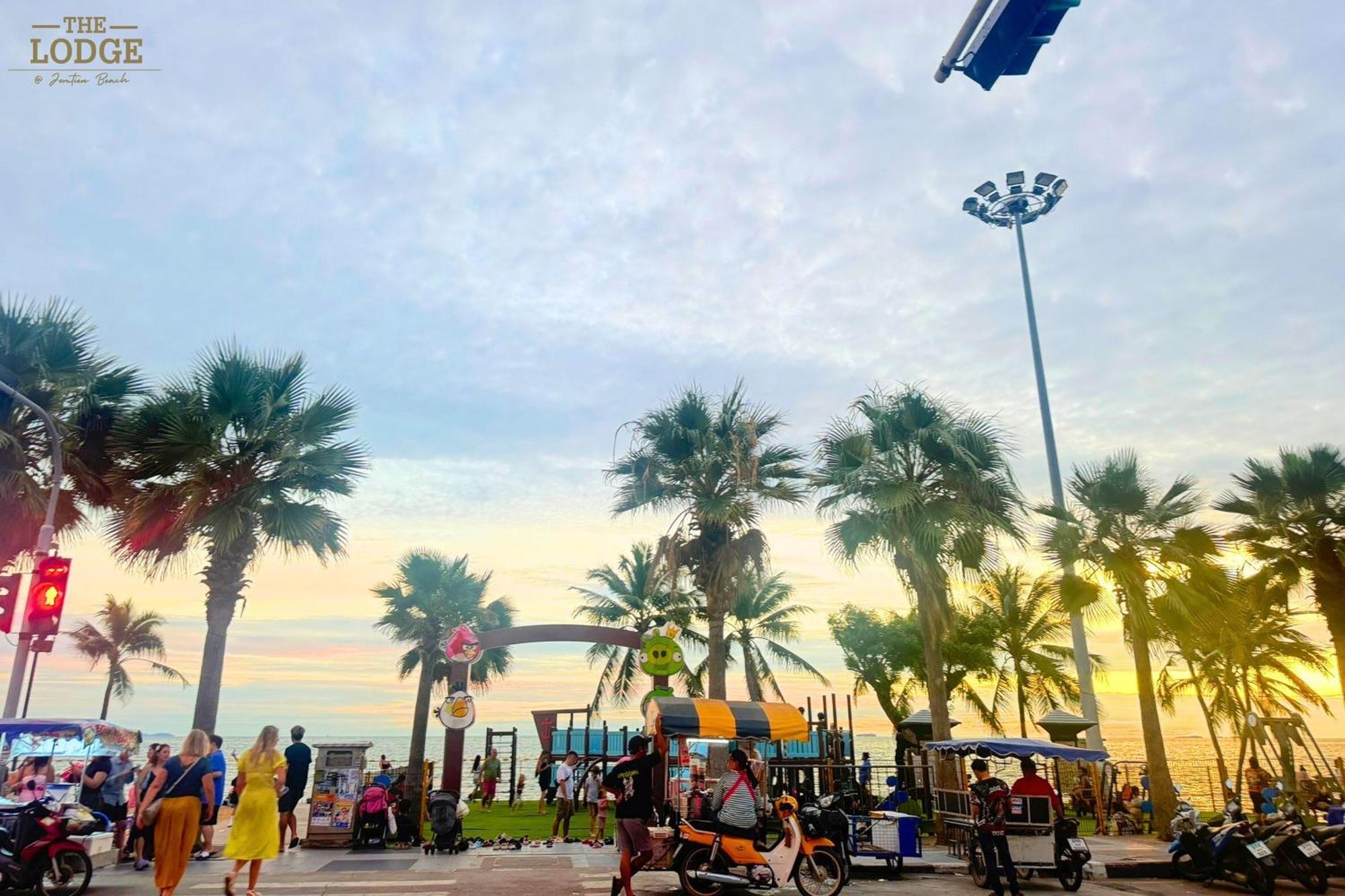 The 7 Hotel Jomtien Beach