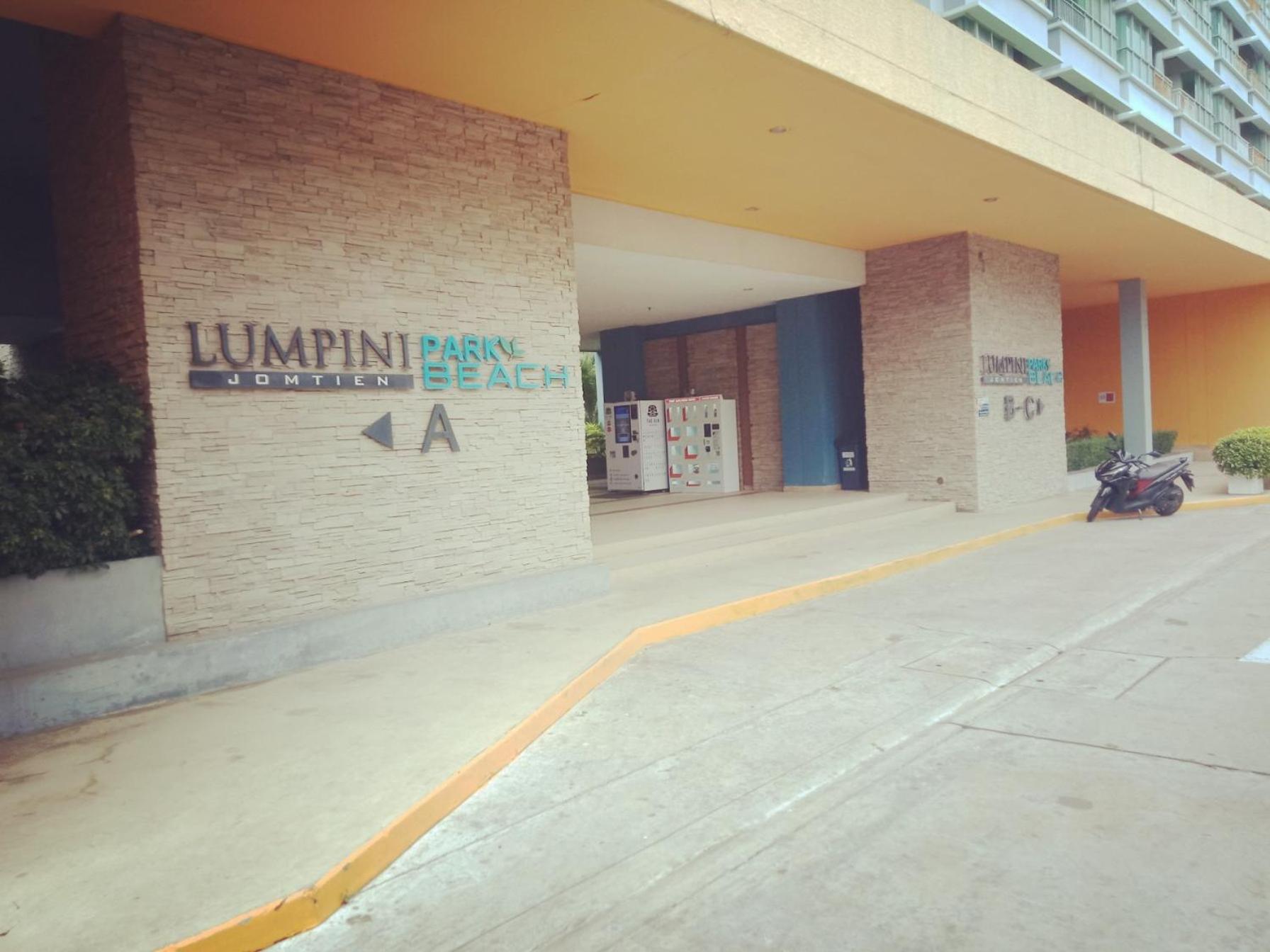 Apartment 2 ห้องนอน 2 ห้องน้ำ Seaview ชั้น18 *