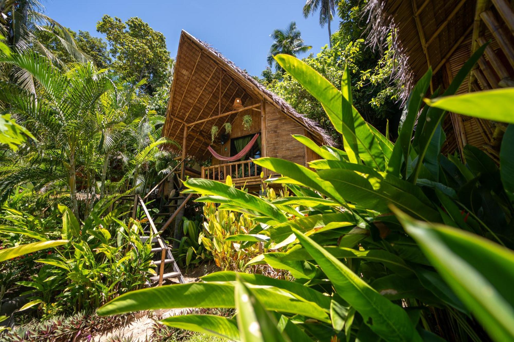 Bamboo Bay Eco * Srithanu