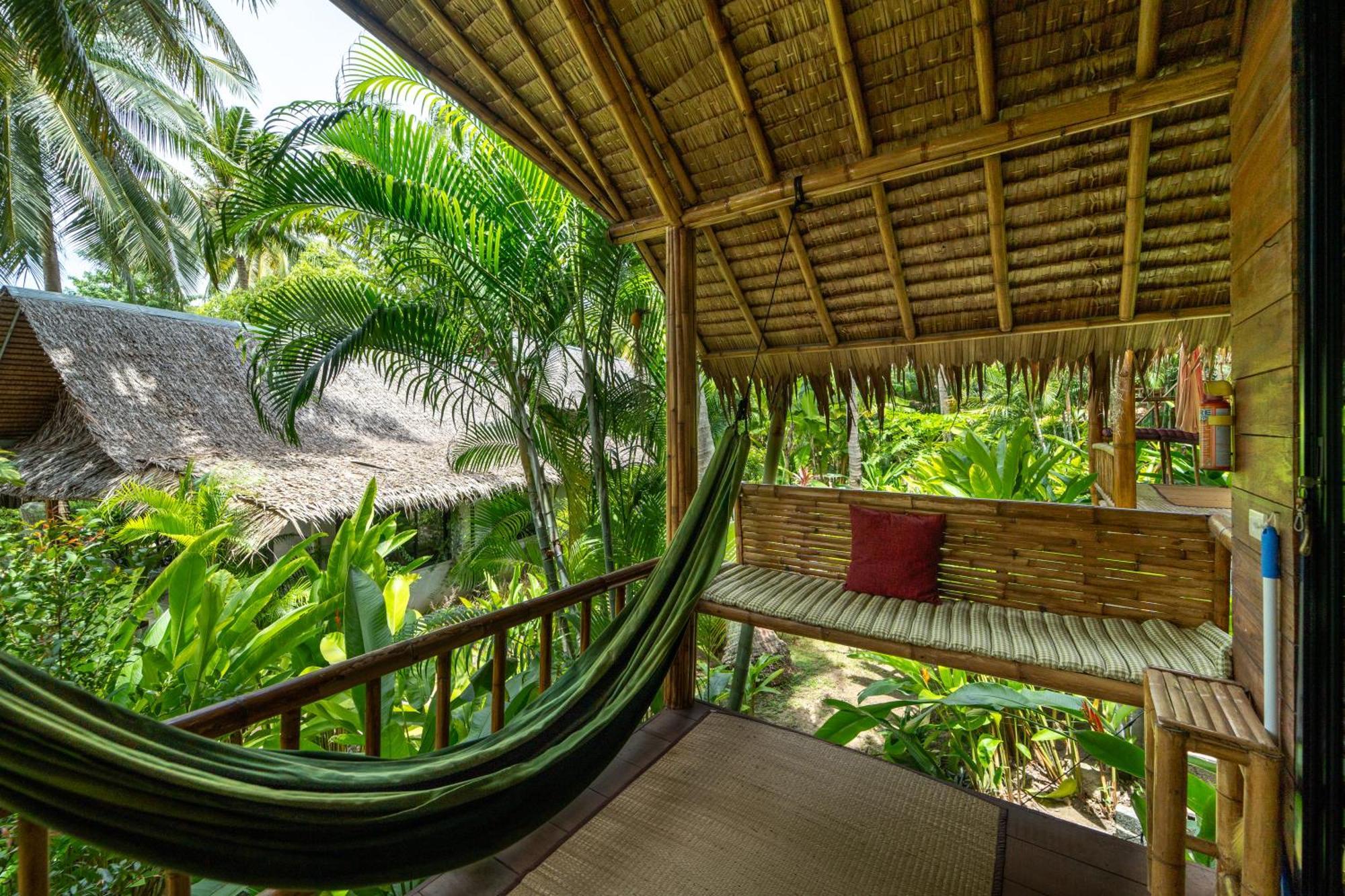 Bamboo Bay Eco Chalet Srithanu