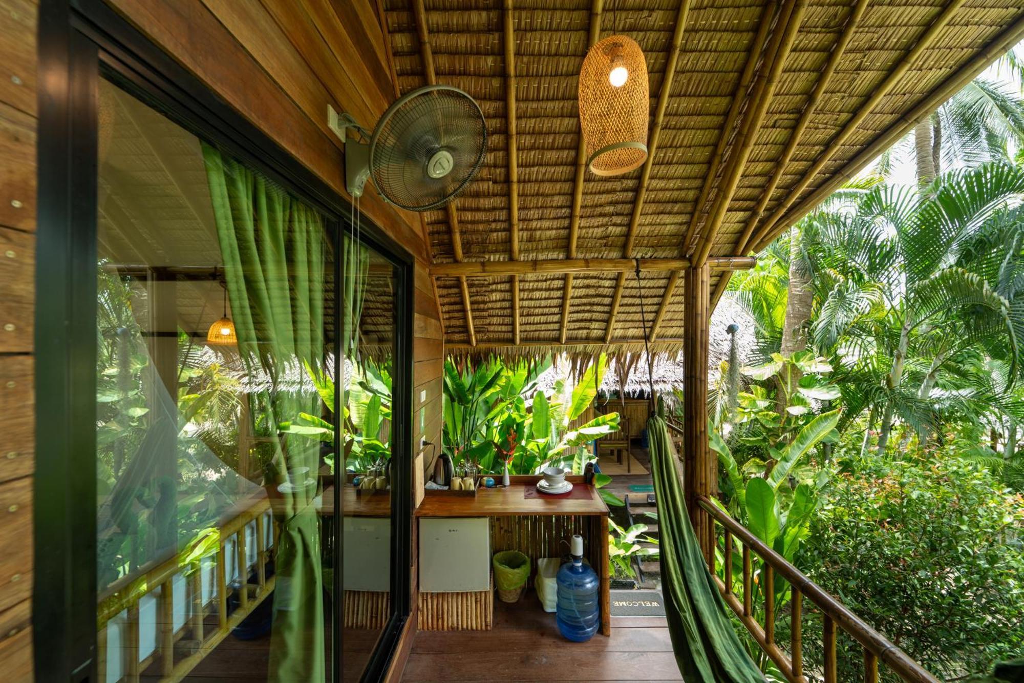 Chalet Bamboo Bay Eco *