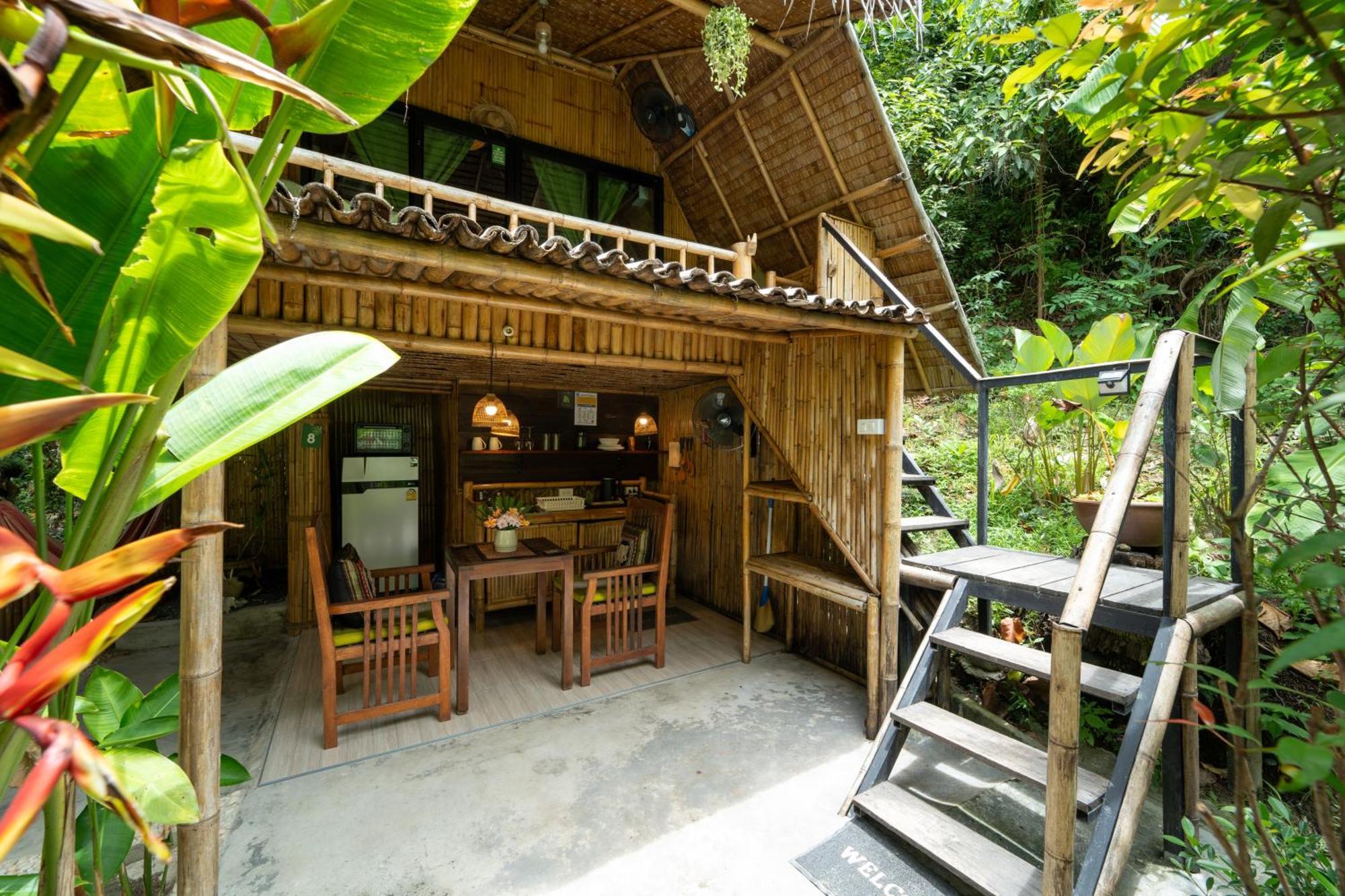 Bamboo Bay Eco * Srithanu