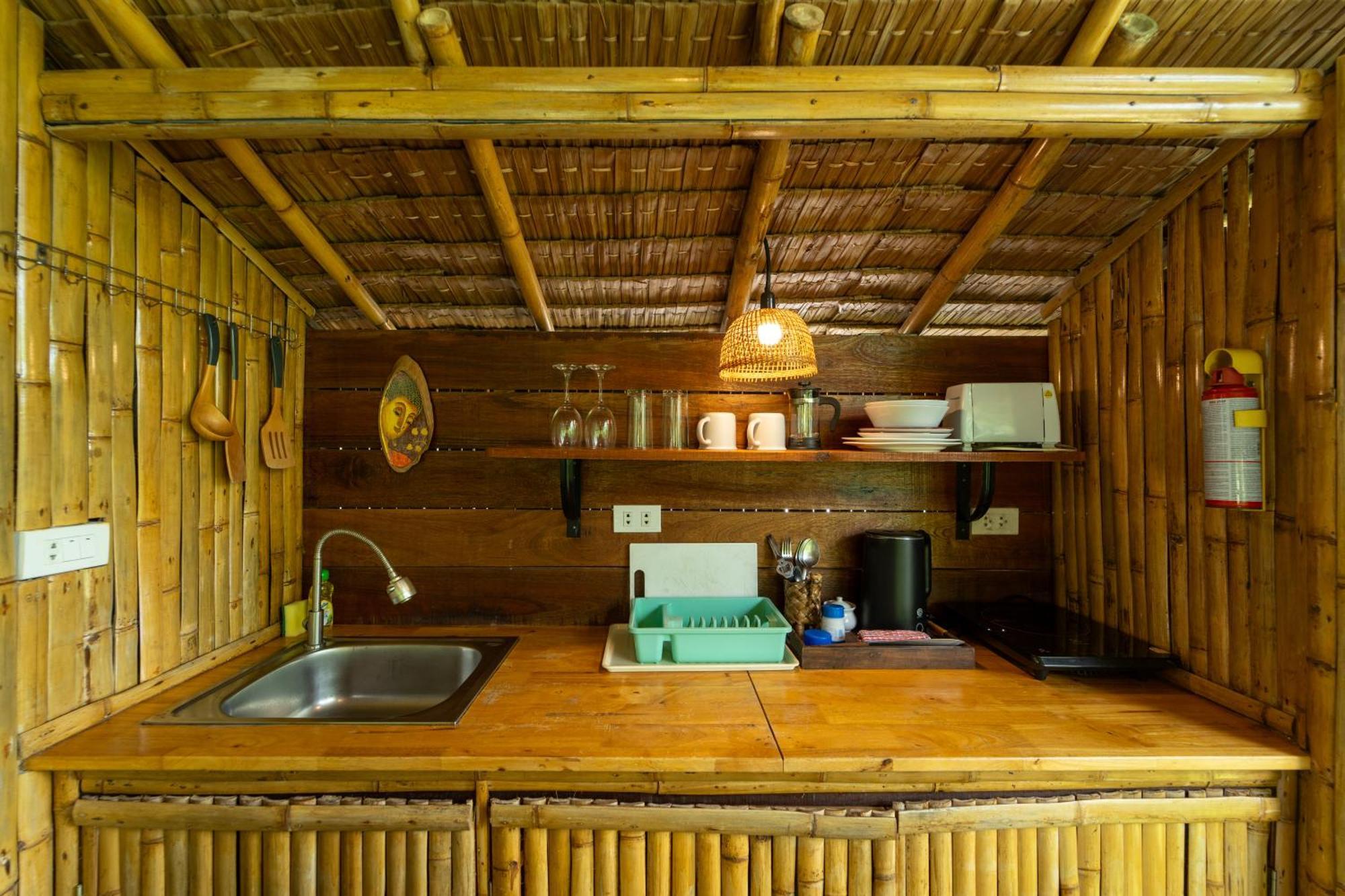 Bamboo Bay Eco Srithanu