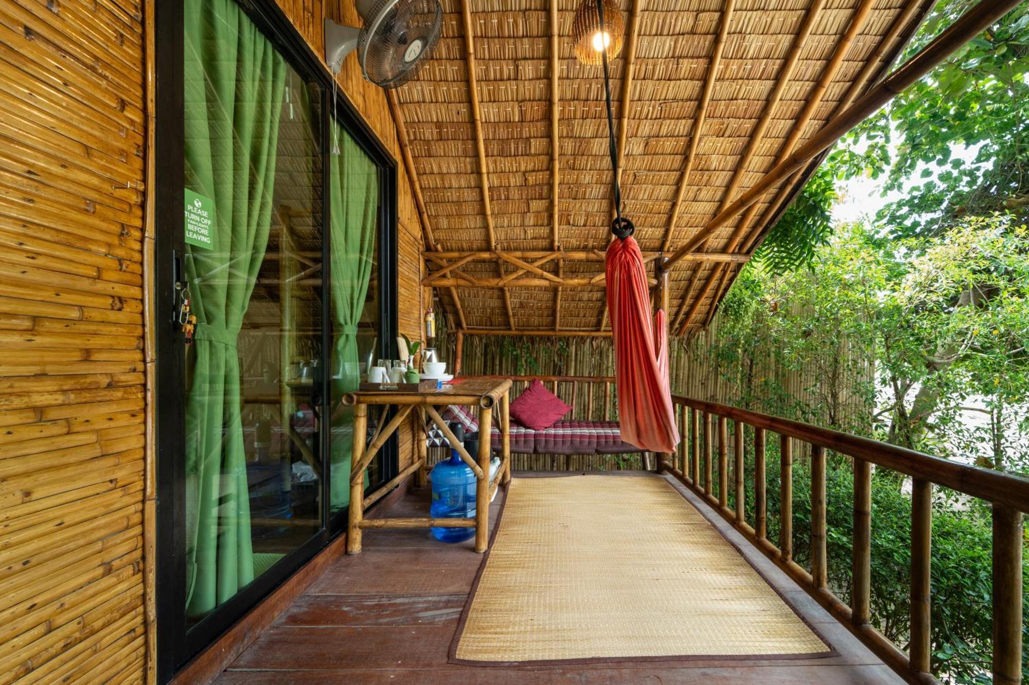 Bamboo Bay Eco * Srithanu