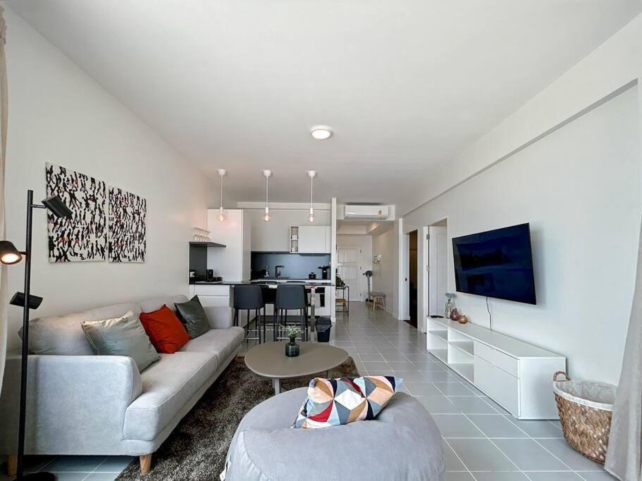 Seaview 2 Bed In The Heart Of - Bp2 * Hua Hin