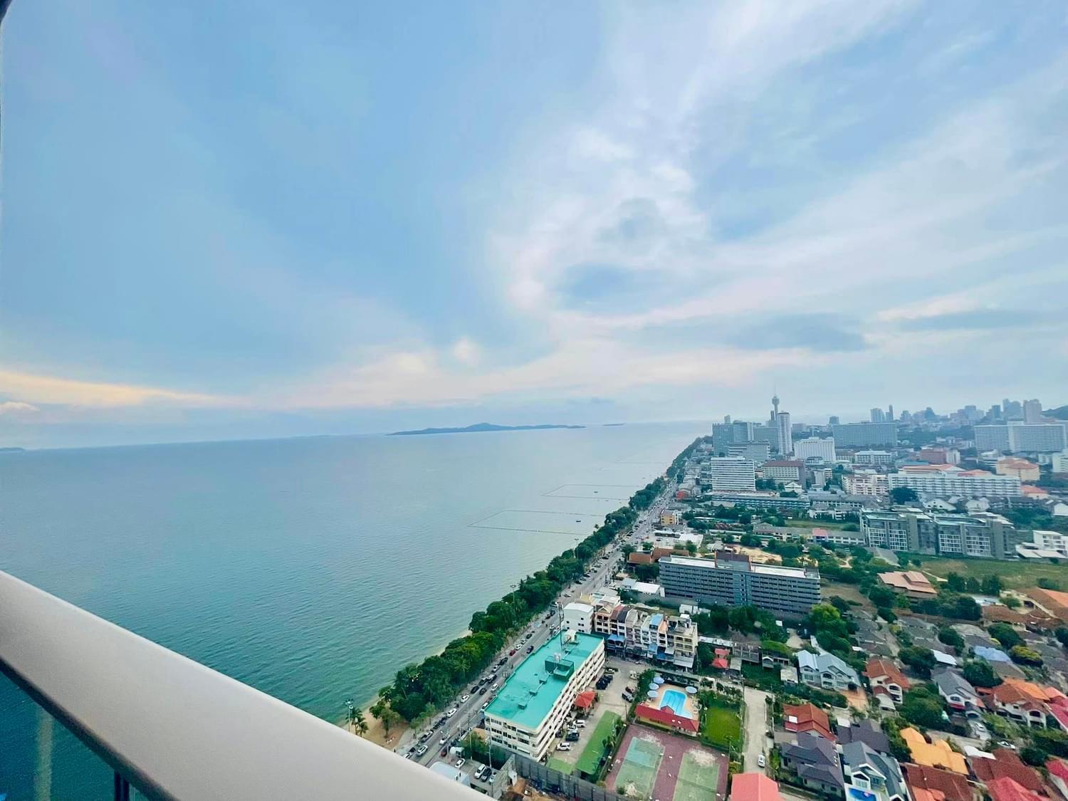 Copacabana Beach Aparthotel Jomtien Beach