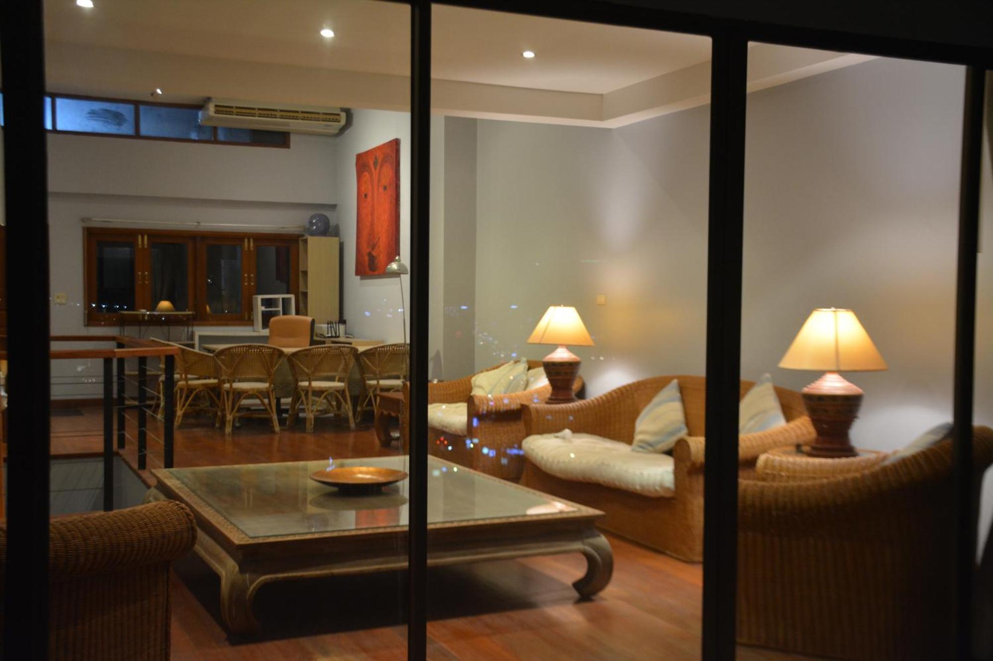Bayview By Aaskresidy Villa Patong