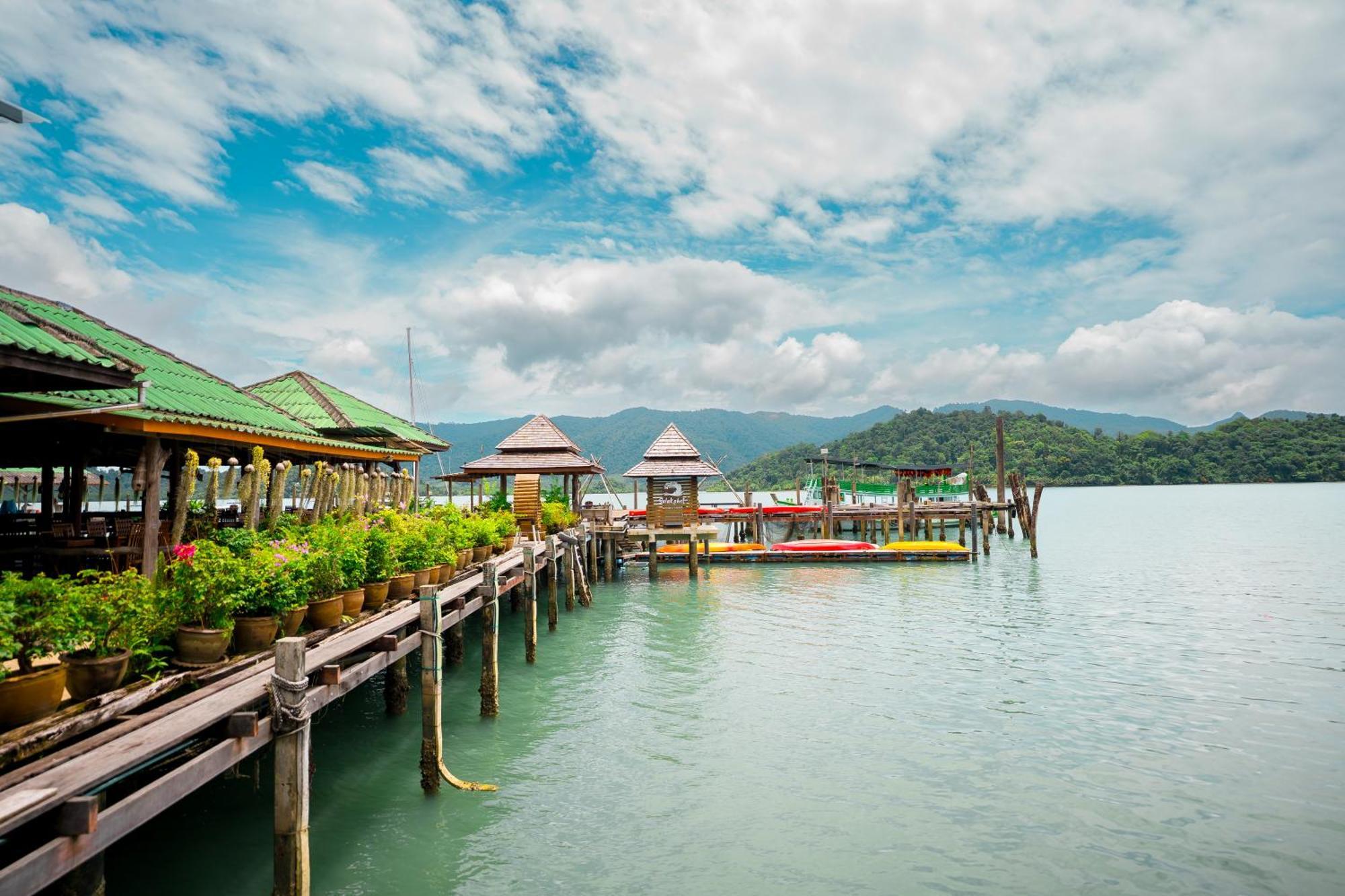 Resort Salakphet 2*