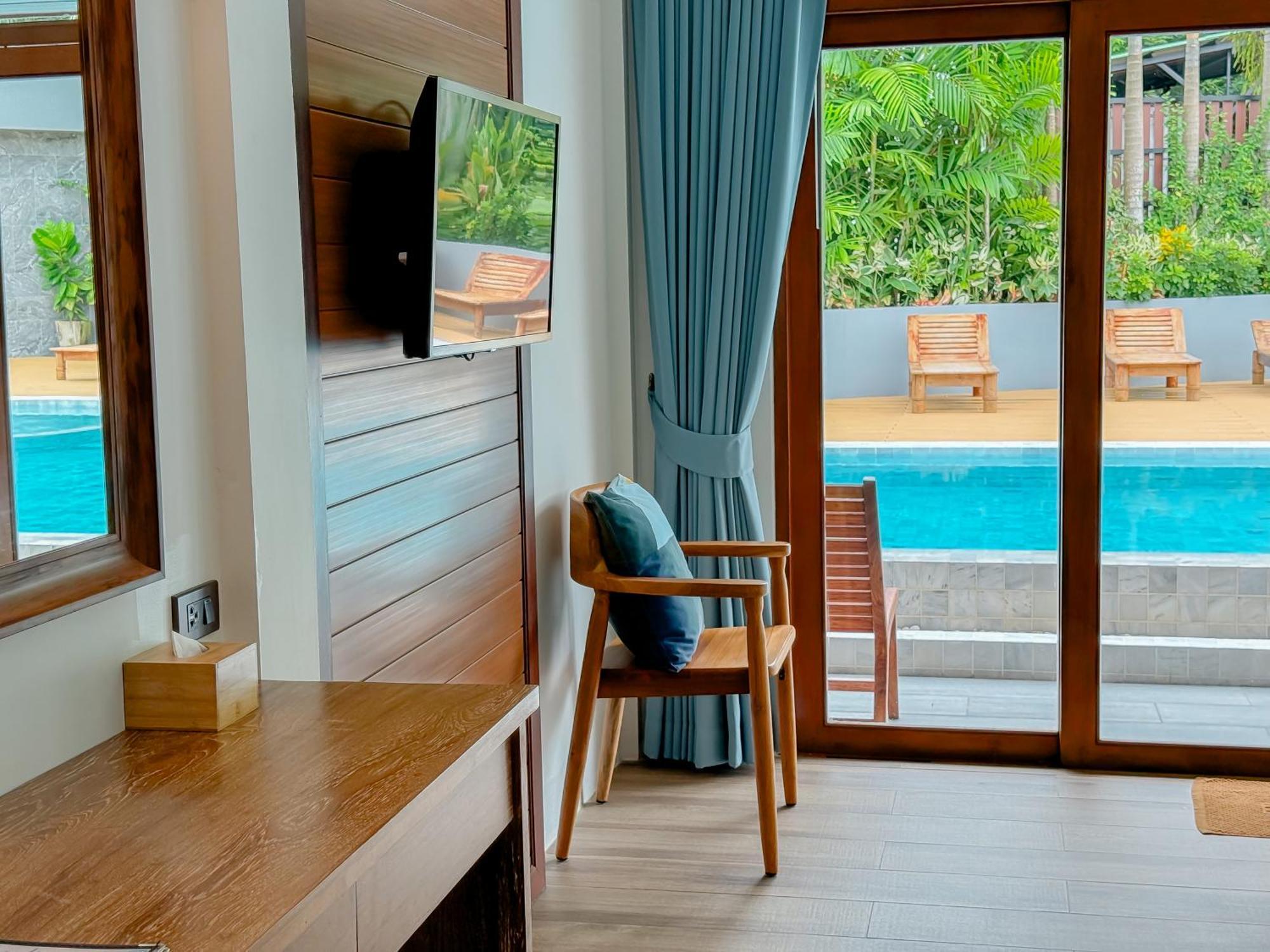 Salakphet Resort