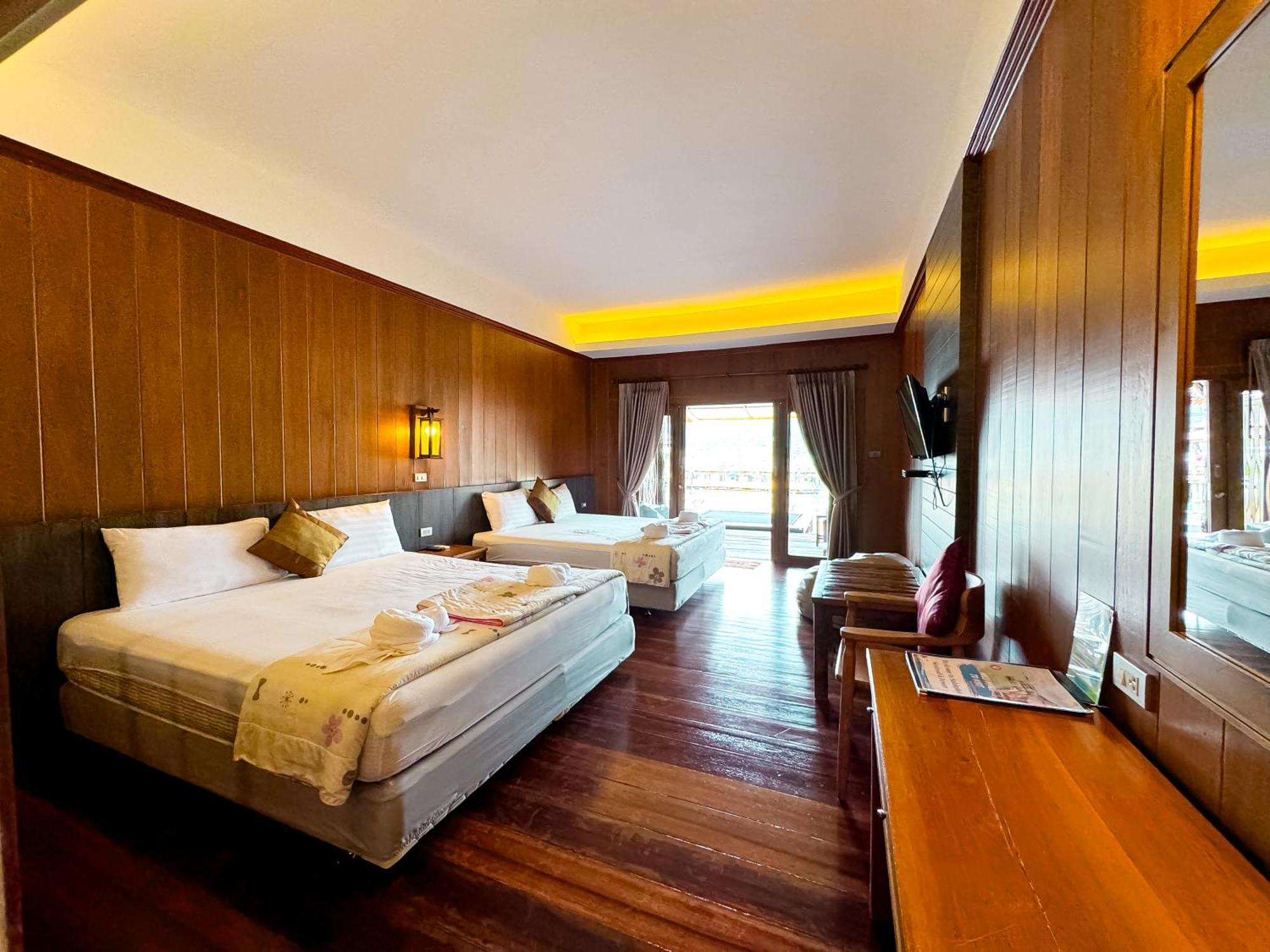 Resort Salakphet 2*