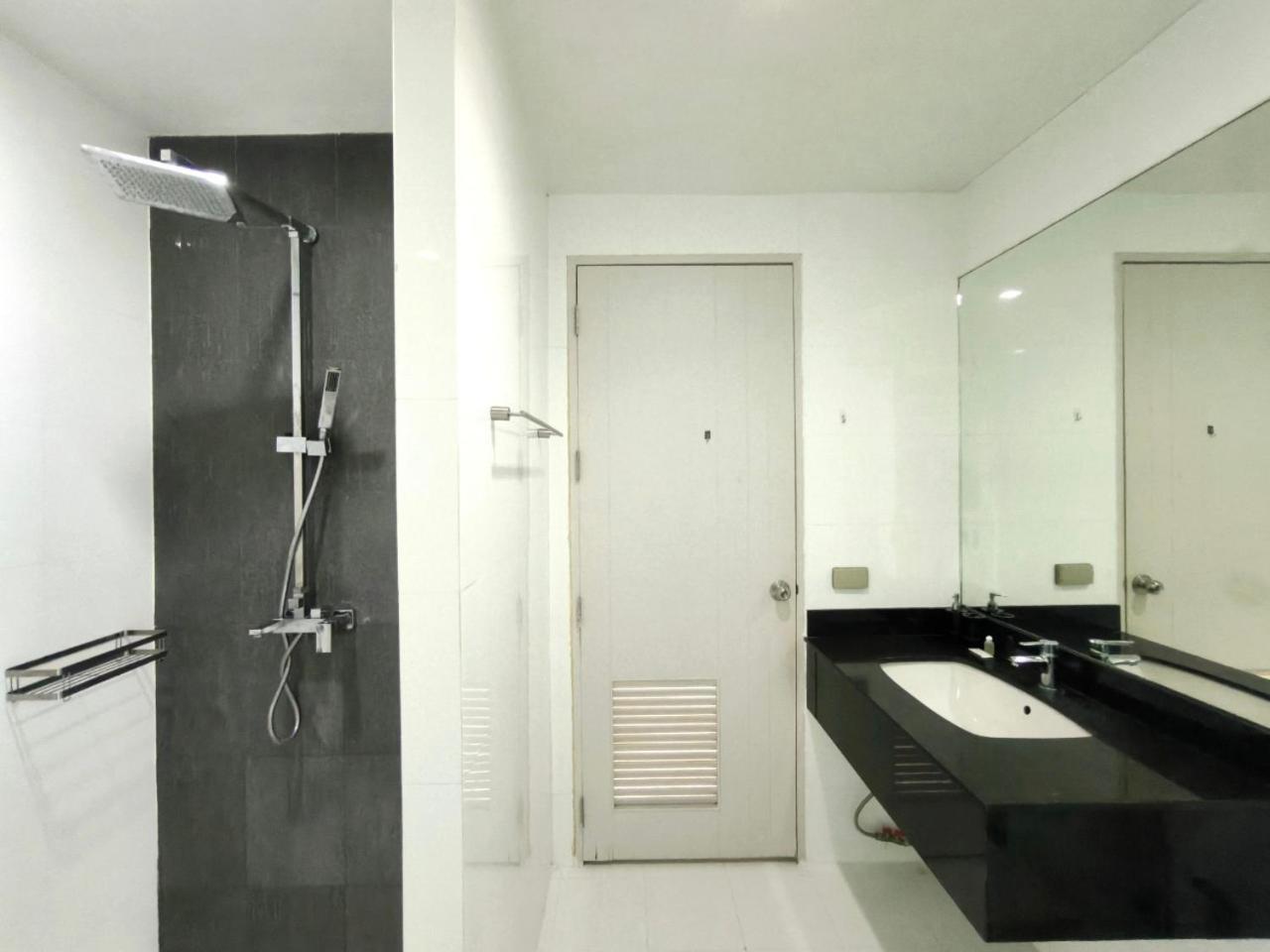 The Urban City Center By Fantasea Beach Apartment *