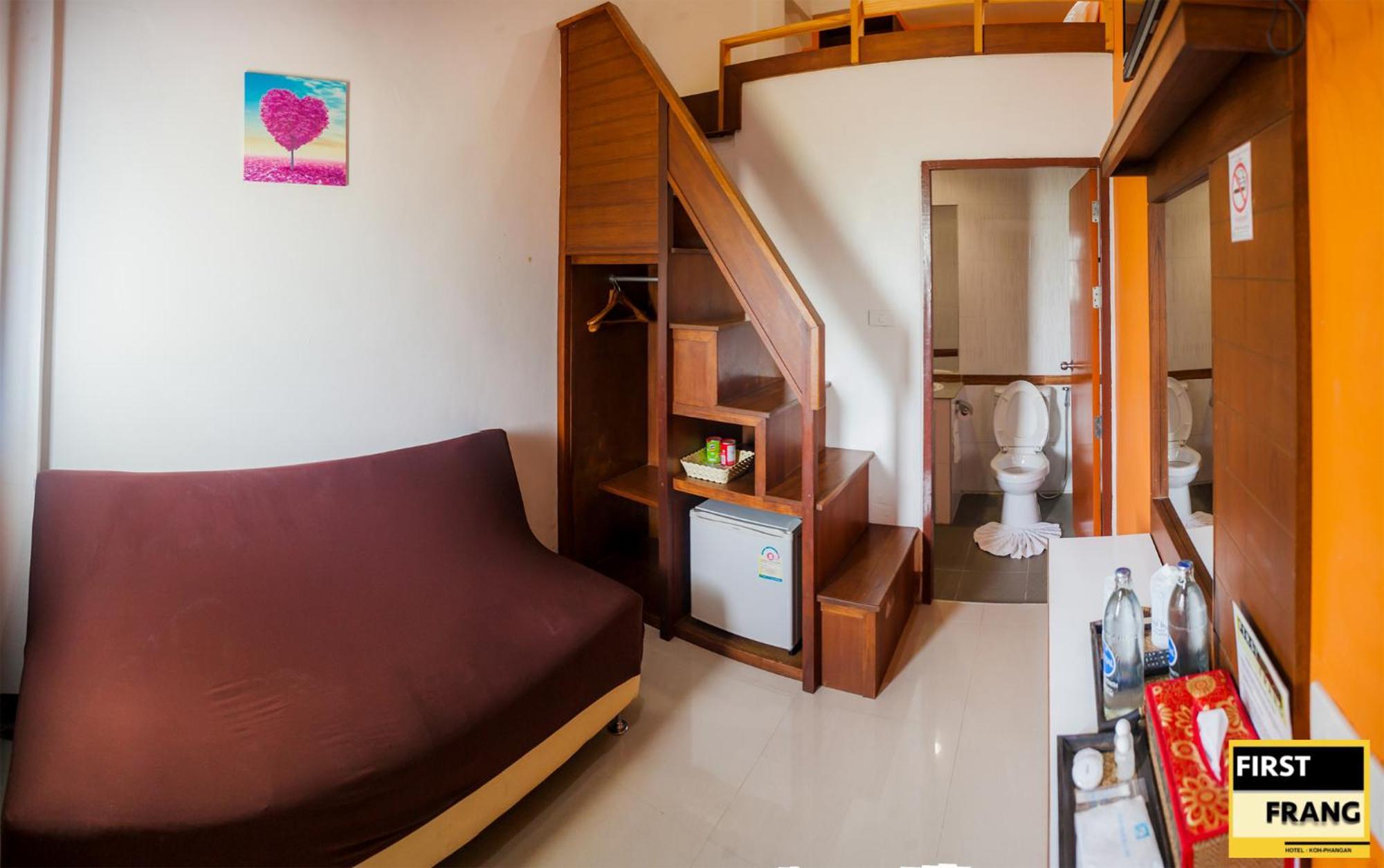 Hotel First And Frang - Koh Phangan Thongsala