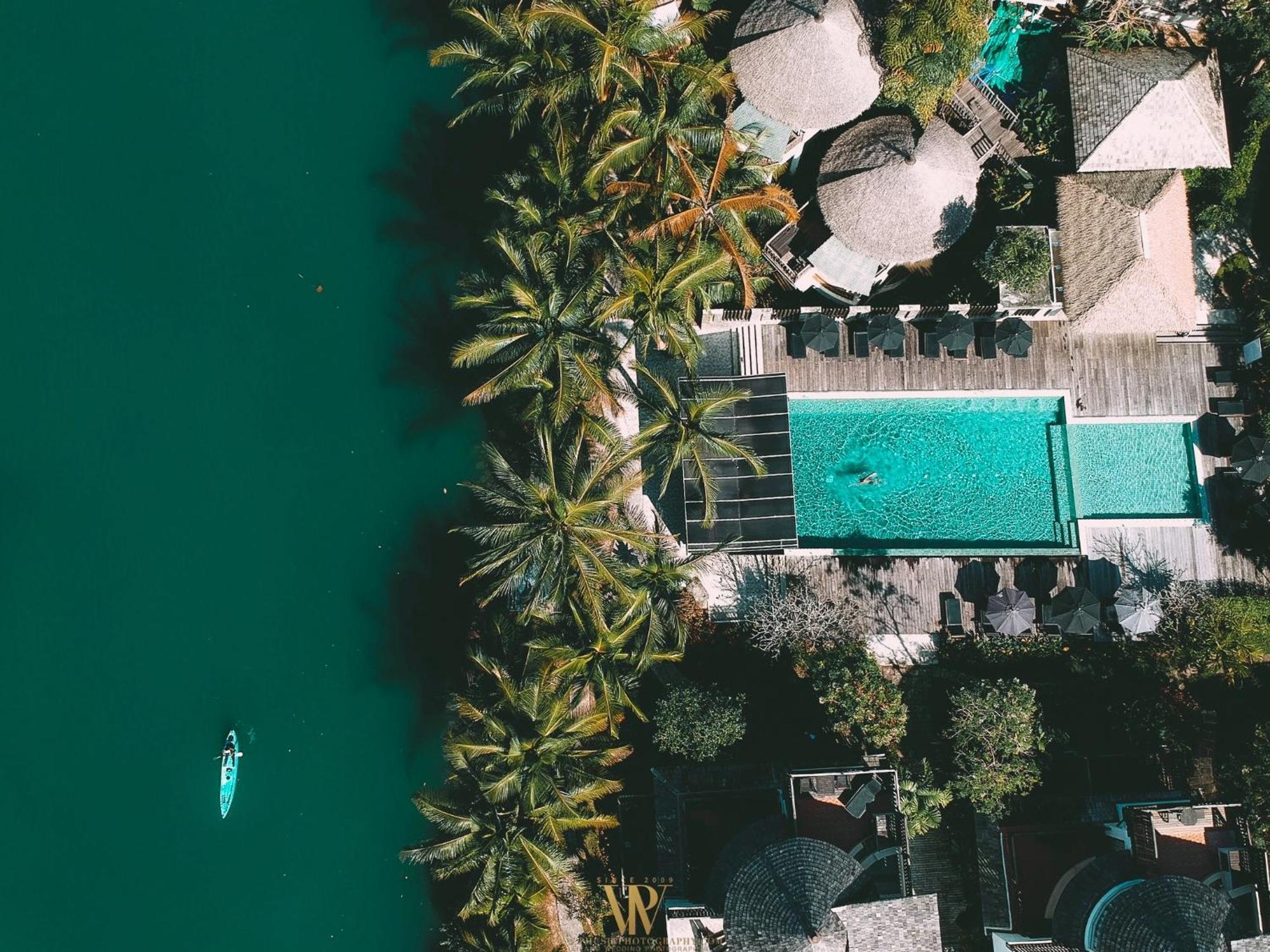 Resort Aana & 4*