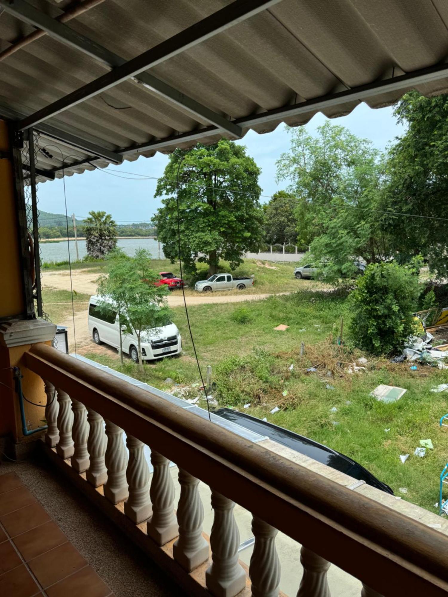 Dikachaya Hostel *