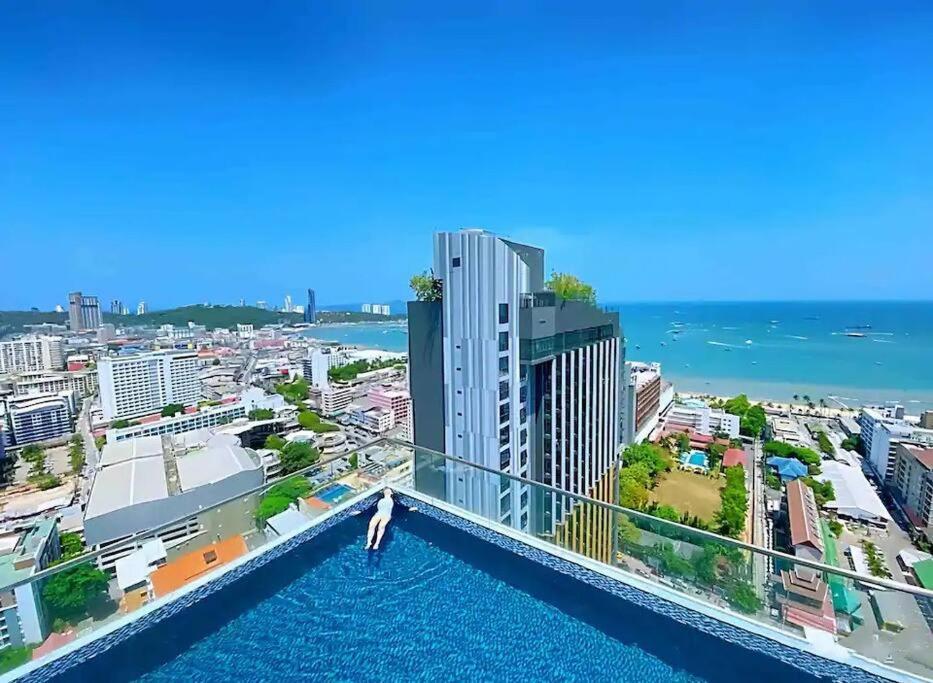 2 Bed At - Great Infinity Pool Pattaya