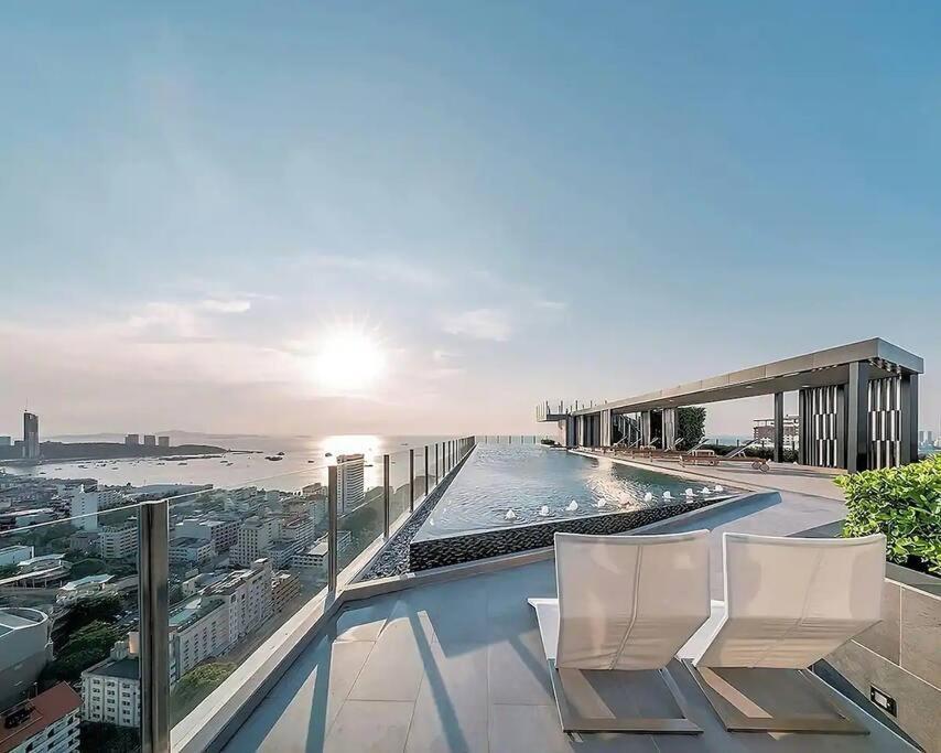Apartment 2 Bed At - Great Infinity Pool Pattaya