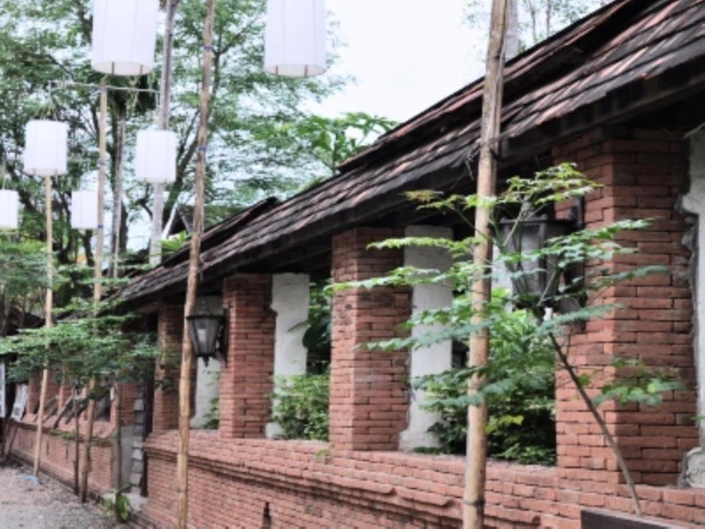 Baan Gong Kham