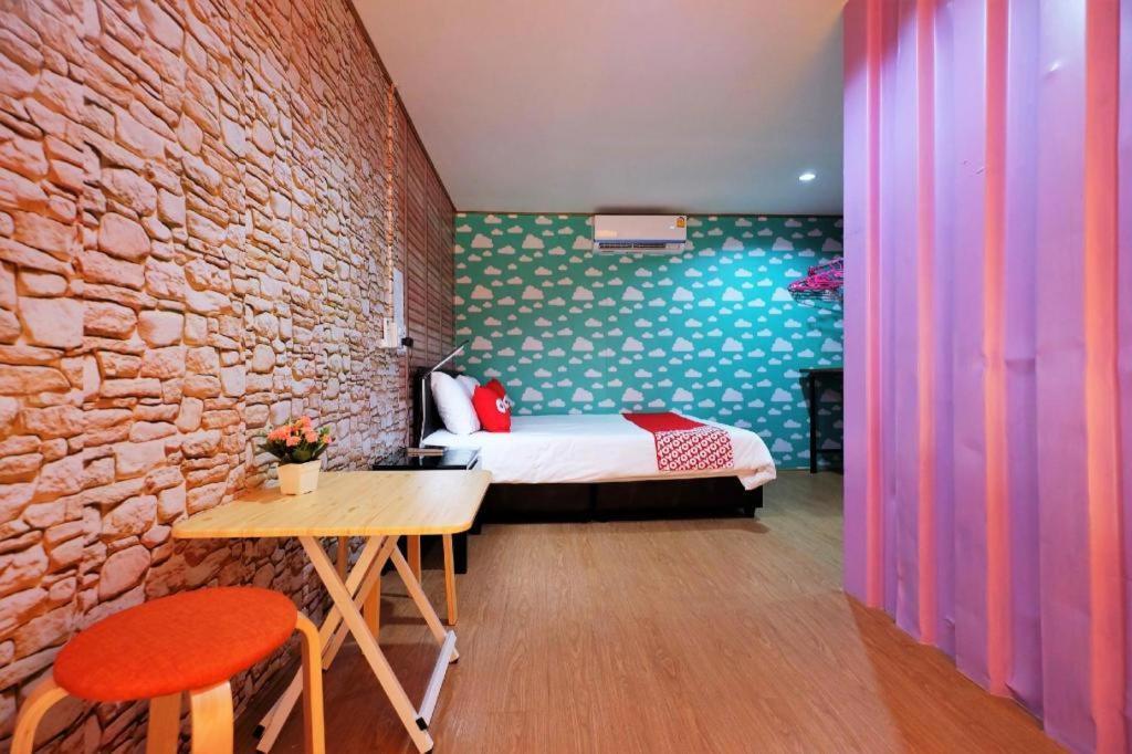 Oyo 503 Phuket Numnoi Bang Tao Beach (Phuket)