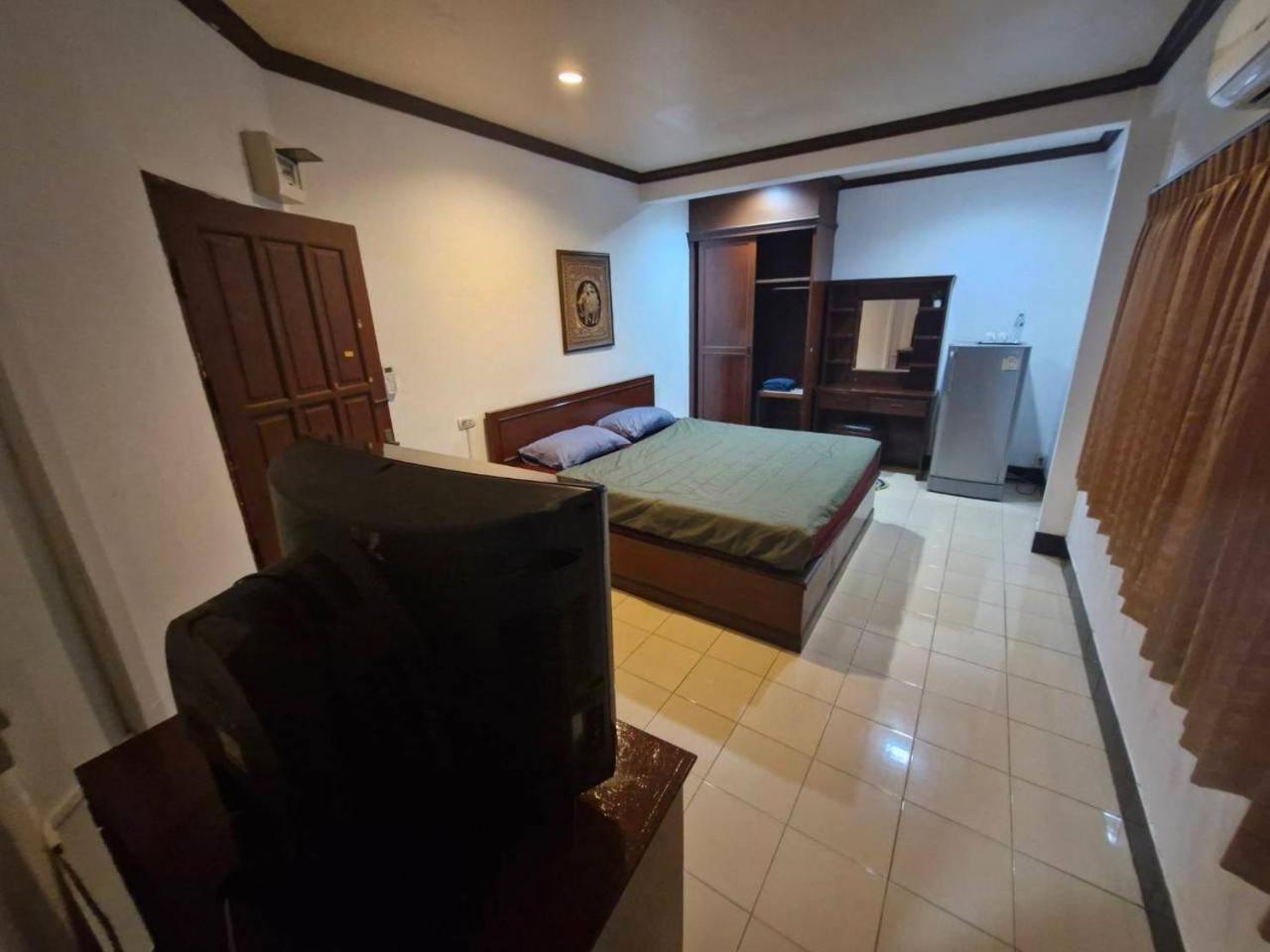 Green Hotel Hotel