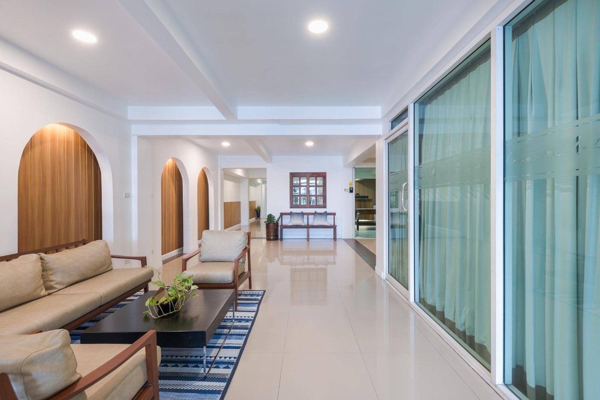 Hotel Lee's Samut Prakan