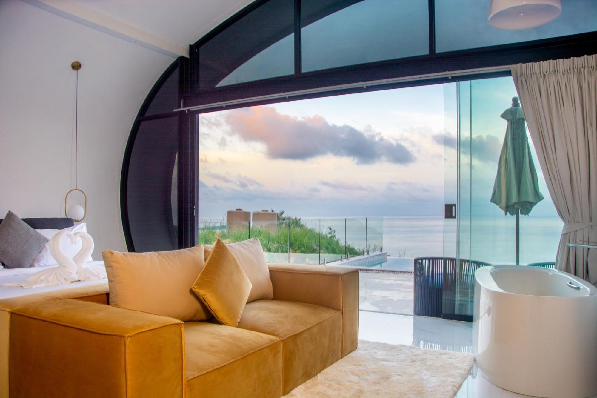 Seaview Lux Dream Villa *