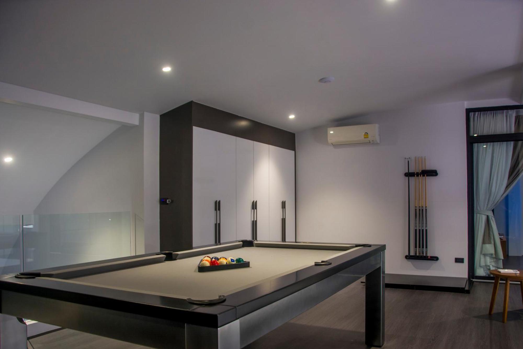 Seaview Lux Dream Villa *