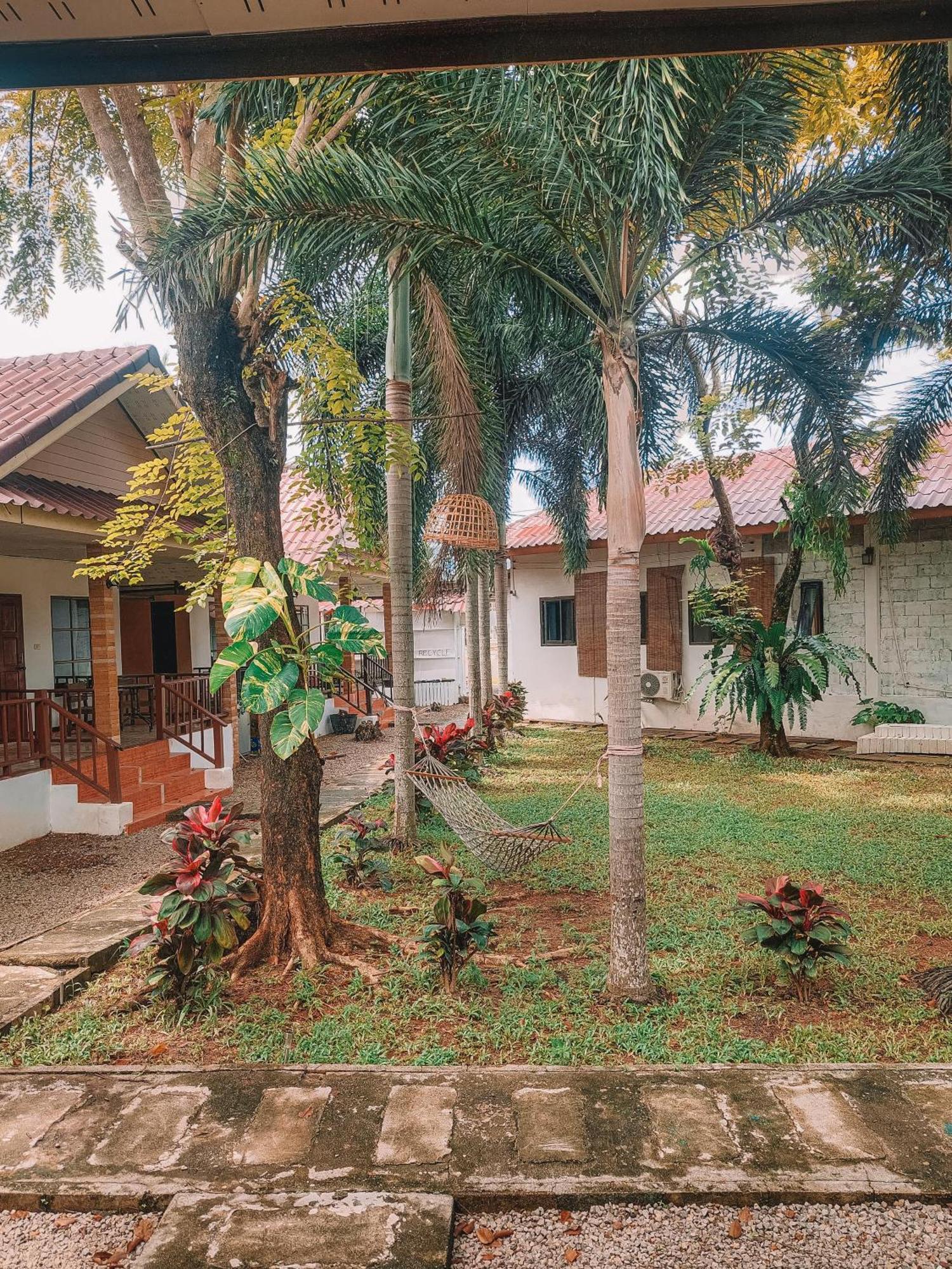 Guest house Naraya 2*
