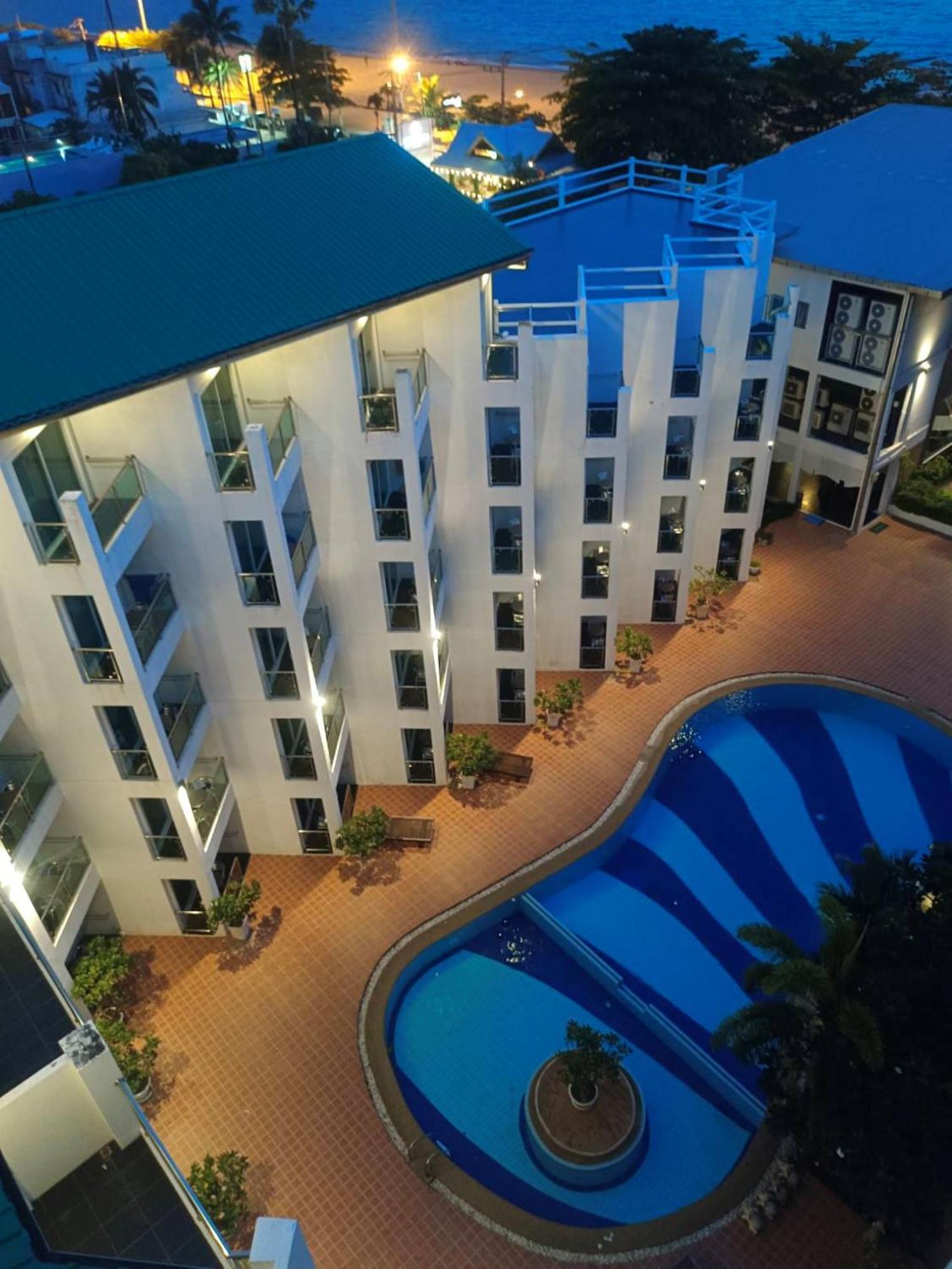 Dragon , Pattaya 3*