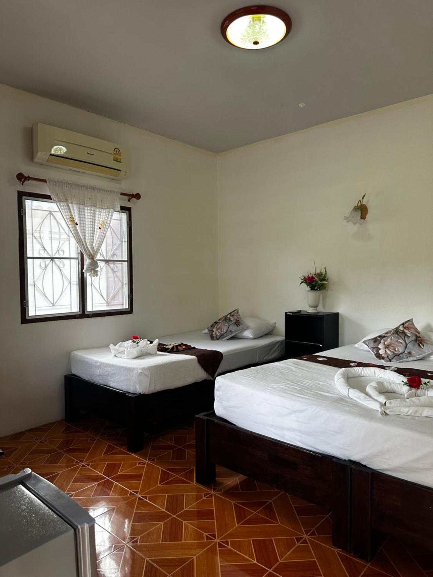 Rose Resort Chaloklum
