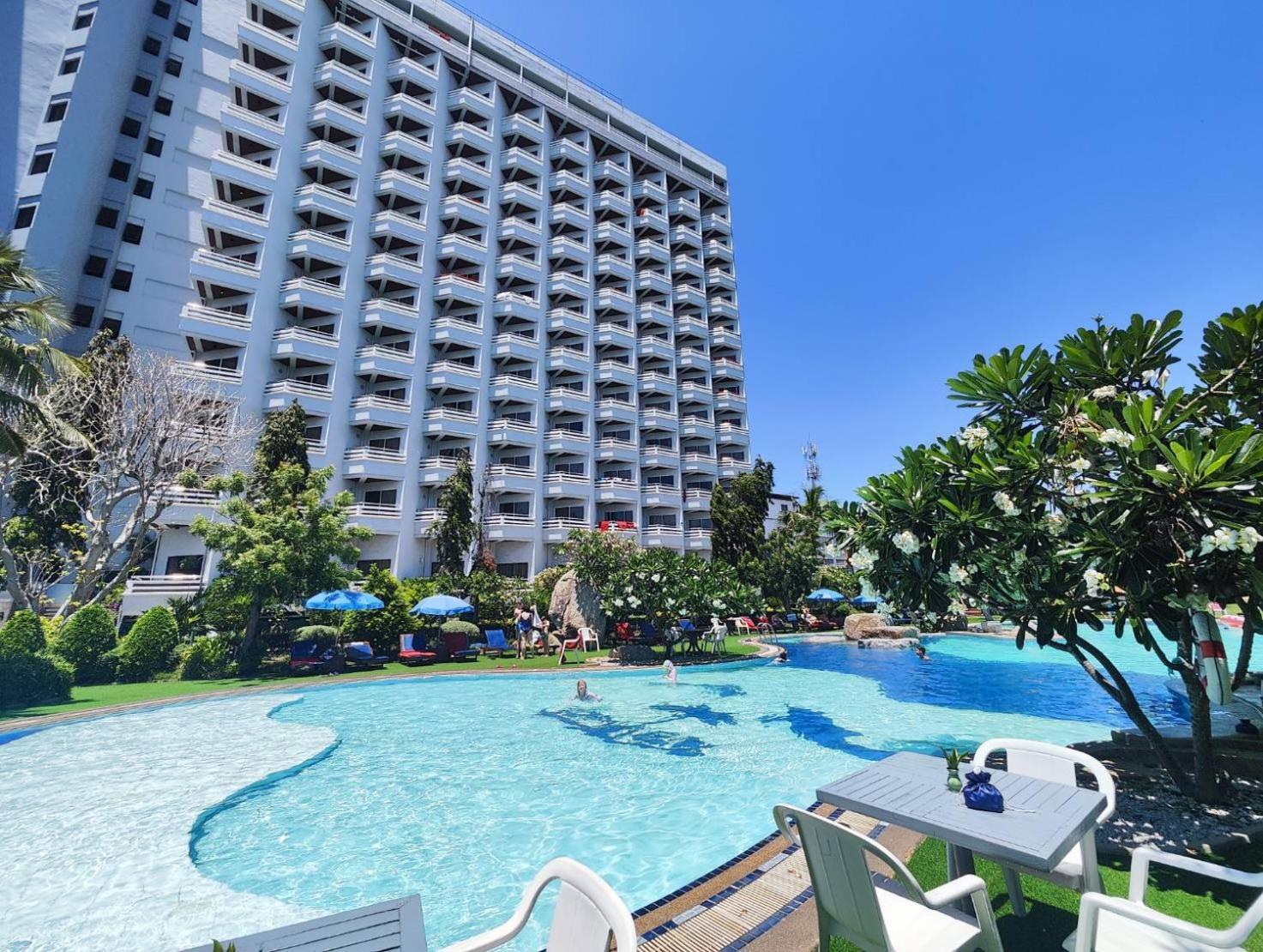 Grand Palace - Sha Extra Hotel 4*