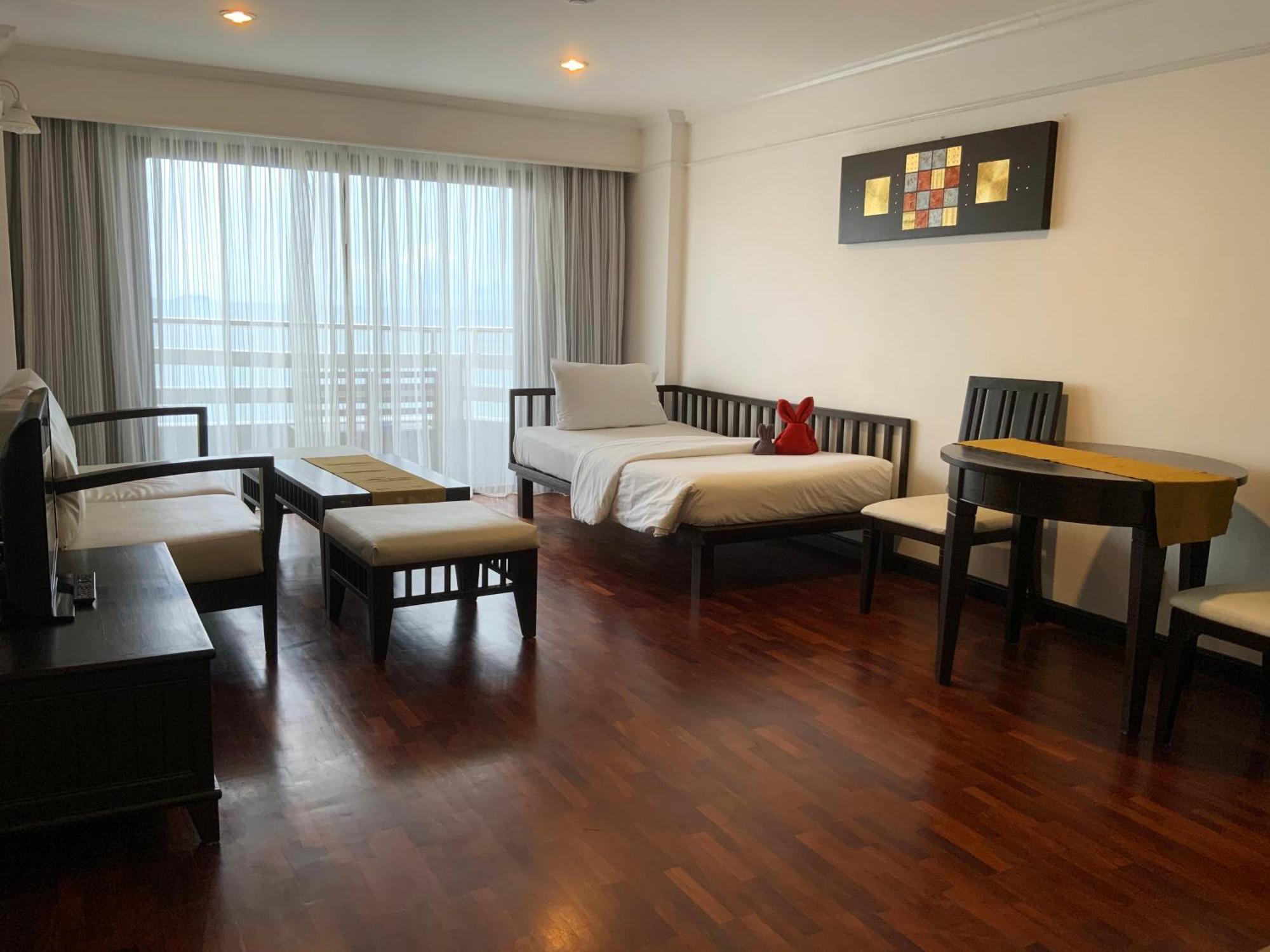 Hotel Grand Palace - Sha Extra 4*