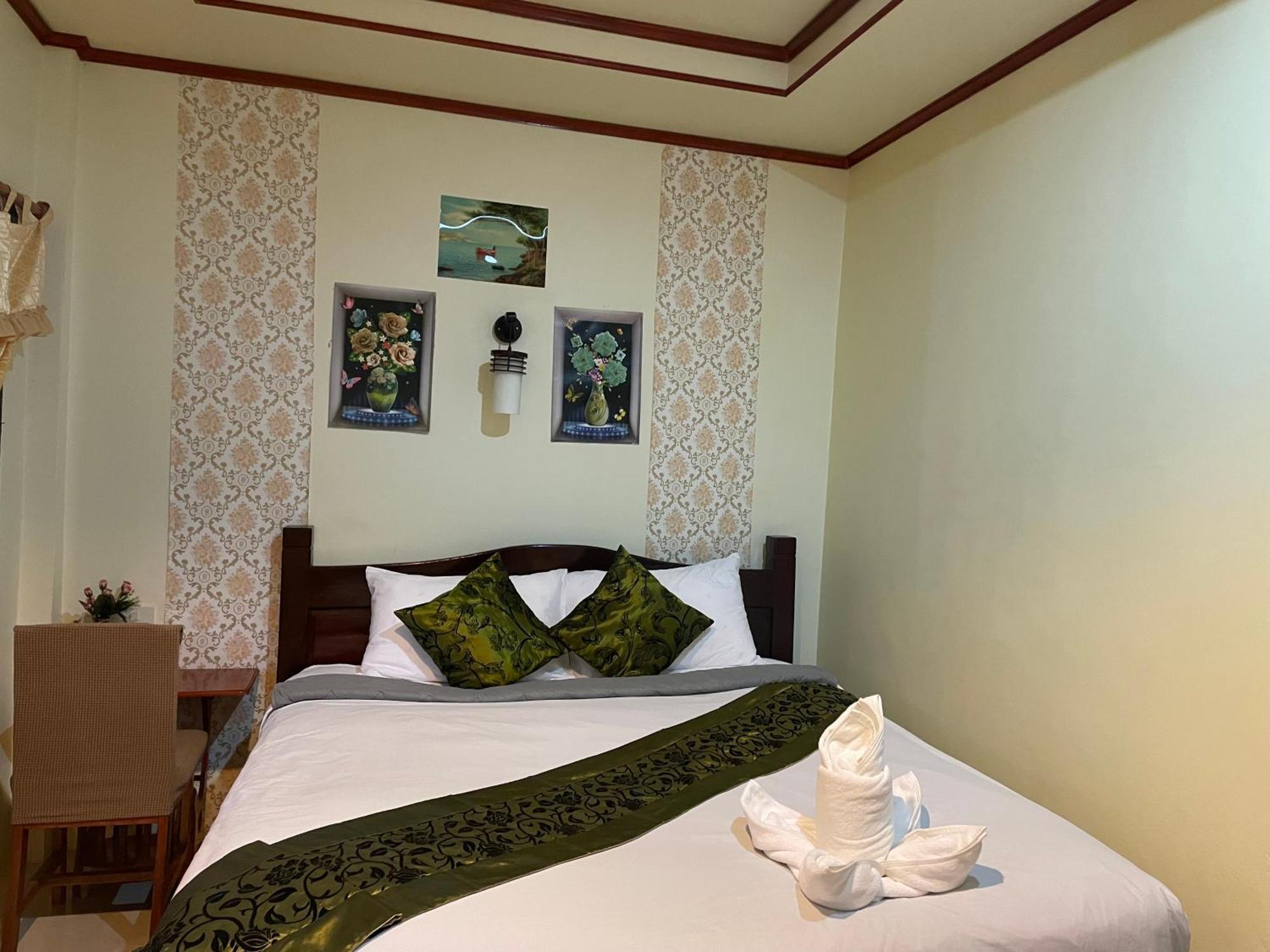 Starlight Haadrin Resort 2*